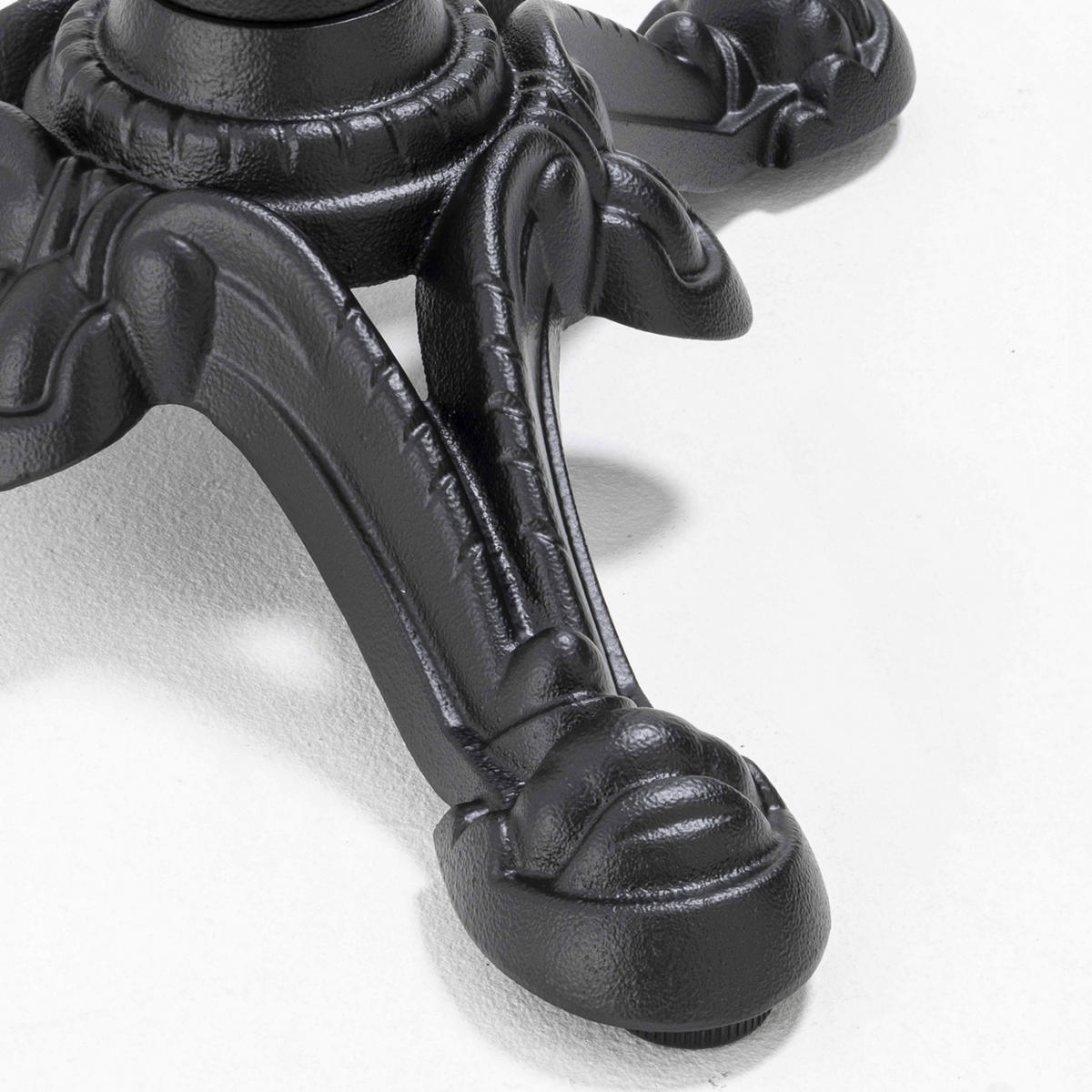 TISCHBEIN, Schwarz - Schwarz, Metall (52/72/52cm) - Oviala