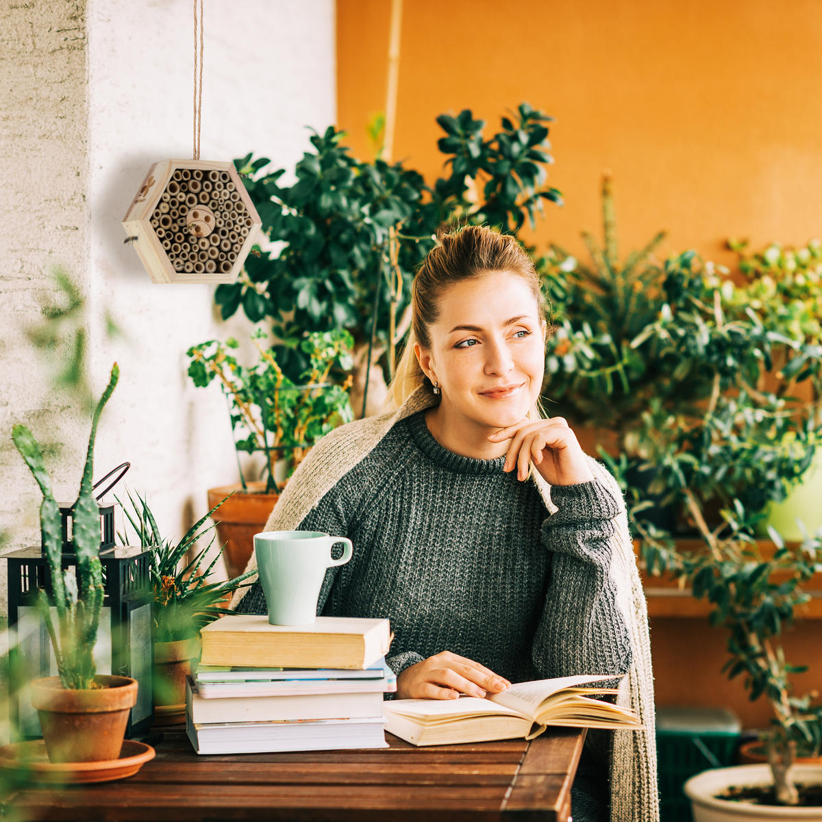 INSEKTENHOTEL - Hellbraun, Holz (17/15/5cm) - Relaxdays