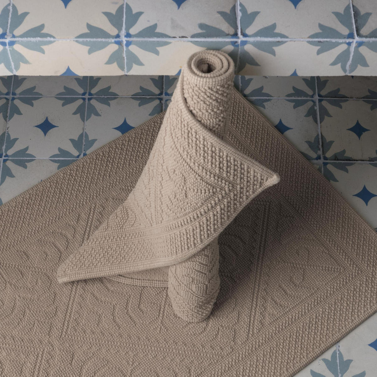 BADEMATTE Enzo leinen 54 x 64 cm - Taupe, Textil (54/64cm) - Vivaraise