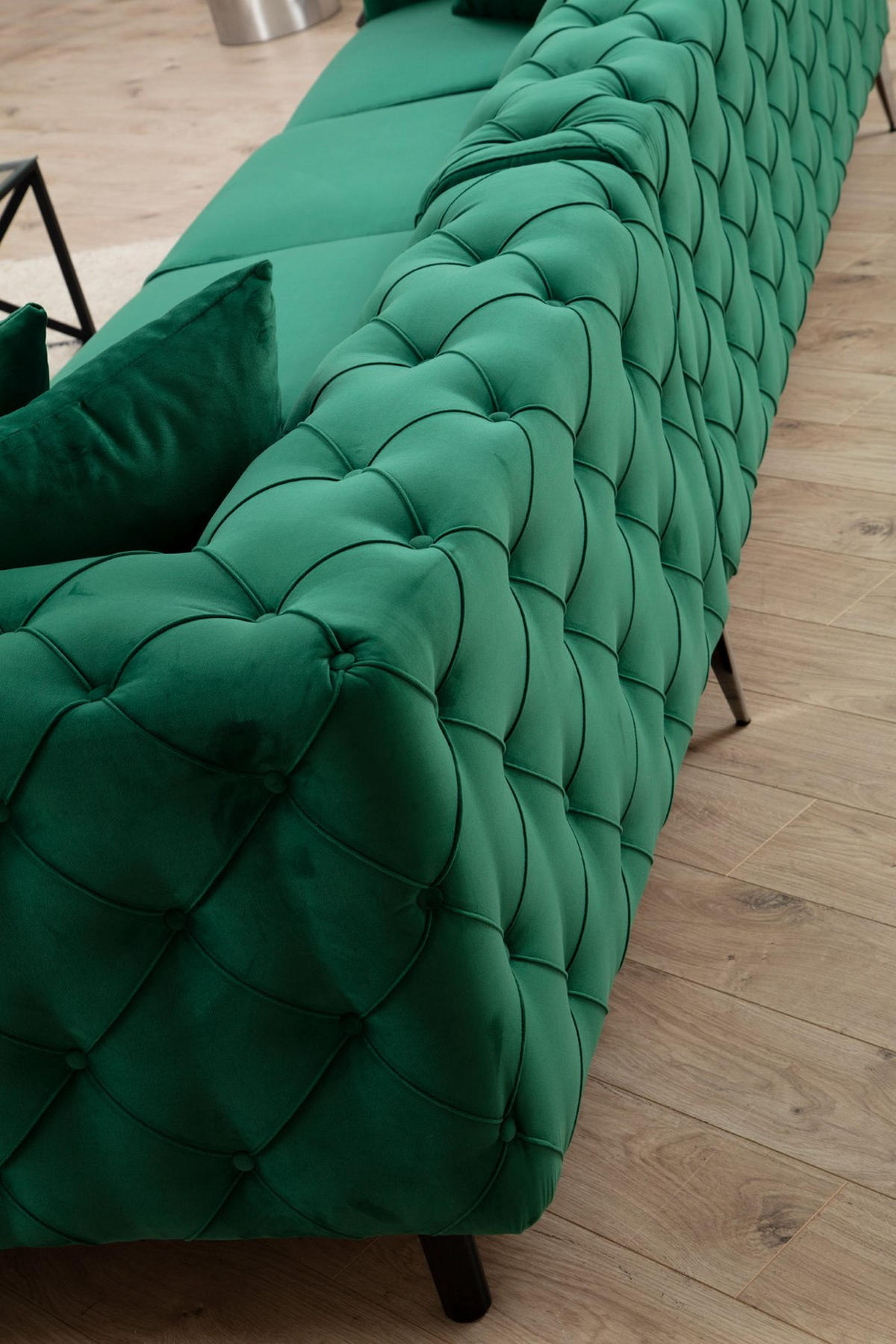 ECKSOFA mit großzügiger XXL Sitzfläche für die ganze Familie - Chromfarben/Grün, Holz/Textil (310/270cm) - myHomelando