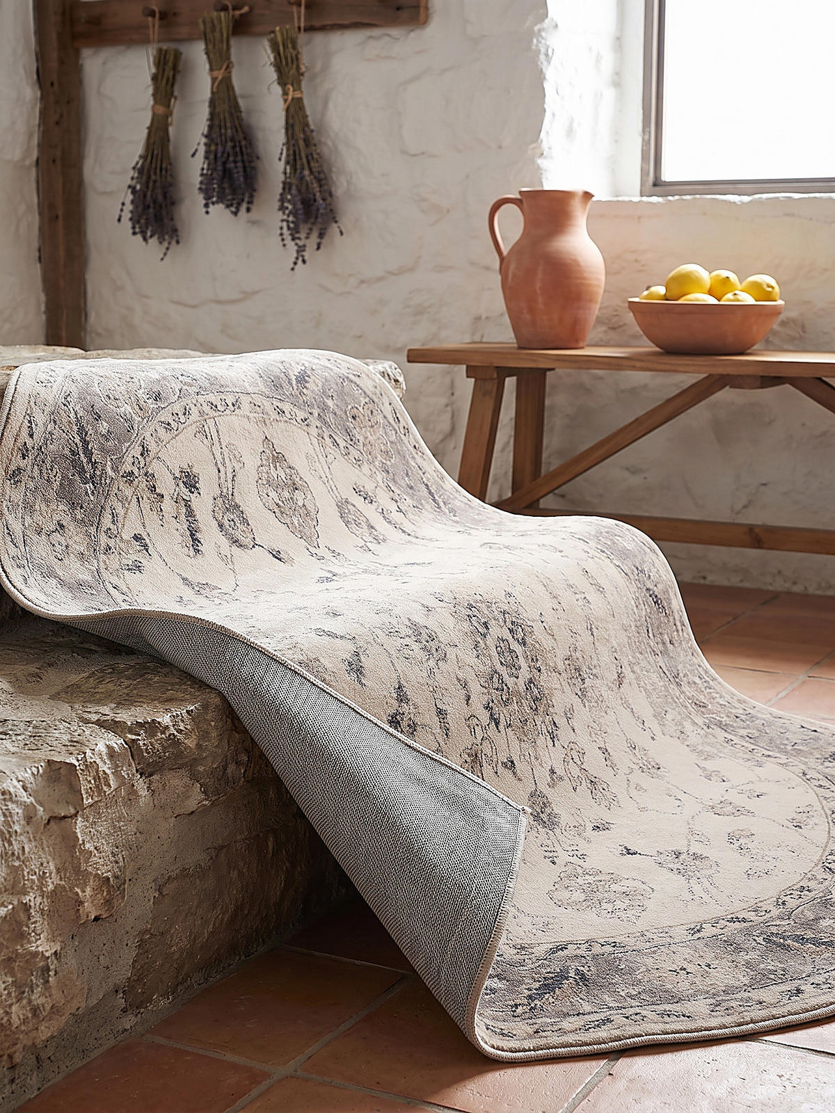 TEPPICH Kurzflor, waschbar, mit floralen Ornamenten, aus Polyester, VERNANTE in Beige-Grau, Ø 200 cm - Beige, Textil (200/200cm) - KADIMA DESIGN