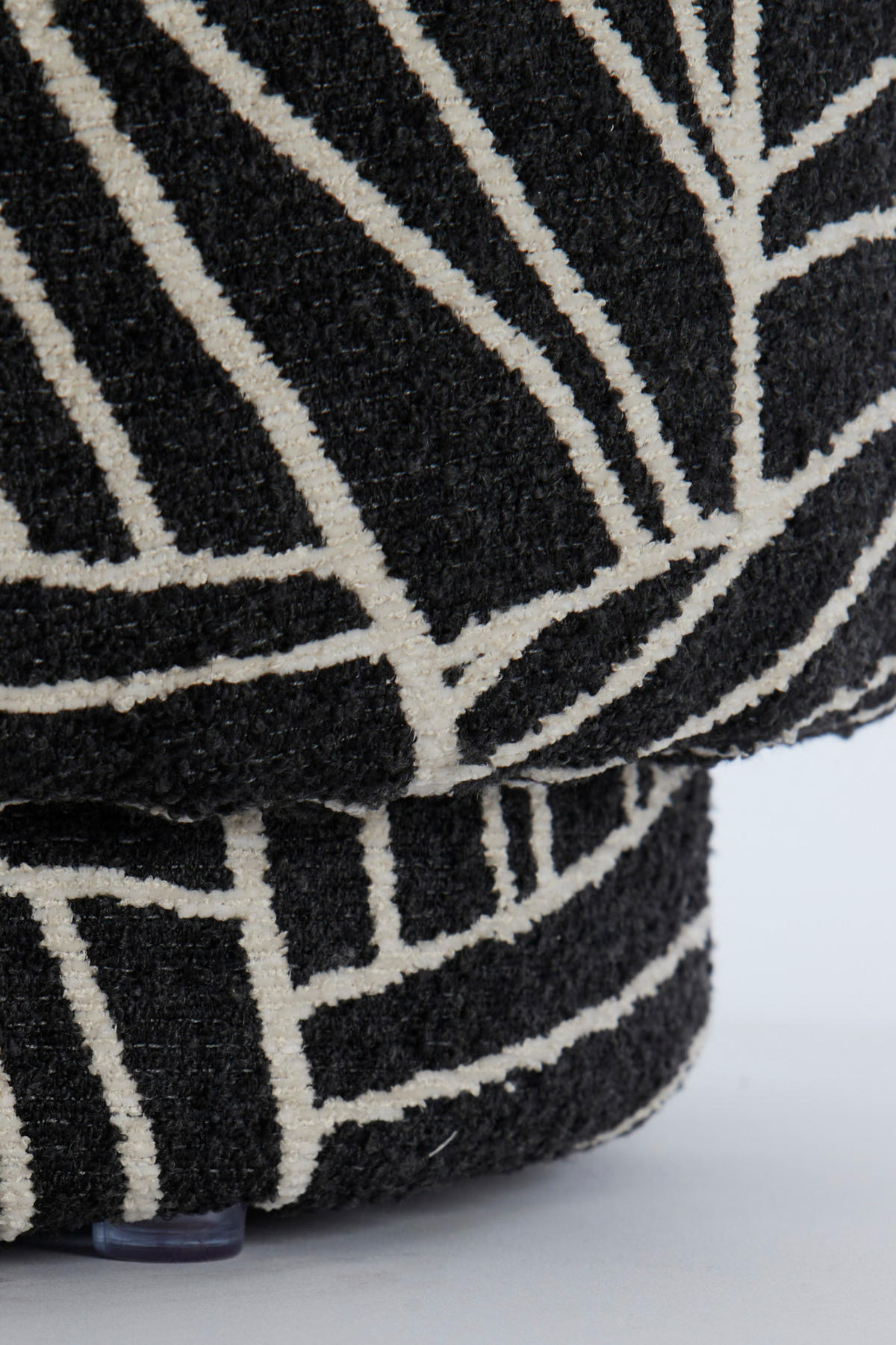 SITZPOUF Davonte Schwarz Ø40/44 cm - Schwarz, Textil (40/44/40cm) - Light & Living