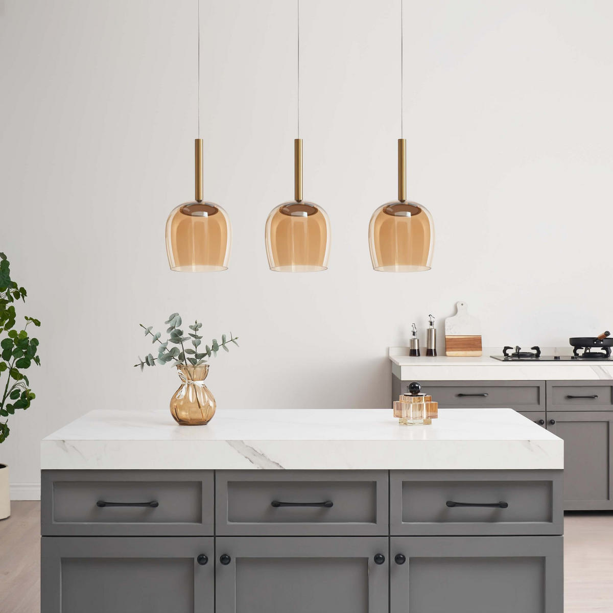 HÄNGELEUCHTE Eriska, Bernstein und Messing, 24cm - Goldfarben, Glas (24/25/24cm) - KOSILUM