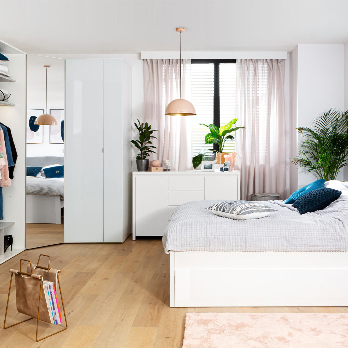 KOMODA Soren Matt bijela - bijela, drvni materijal (143.5/92/40.5cm) - Petits-meubles