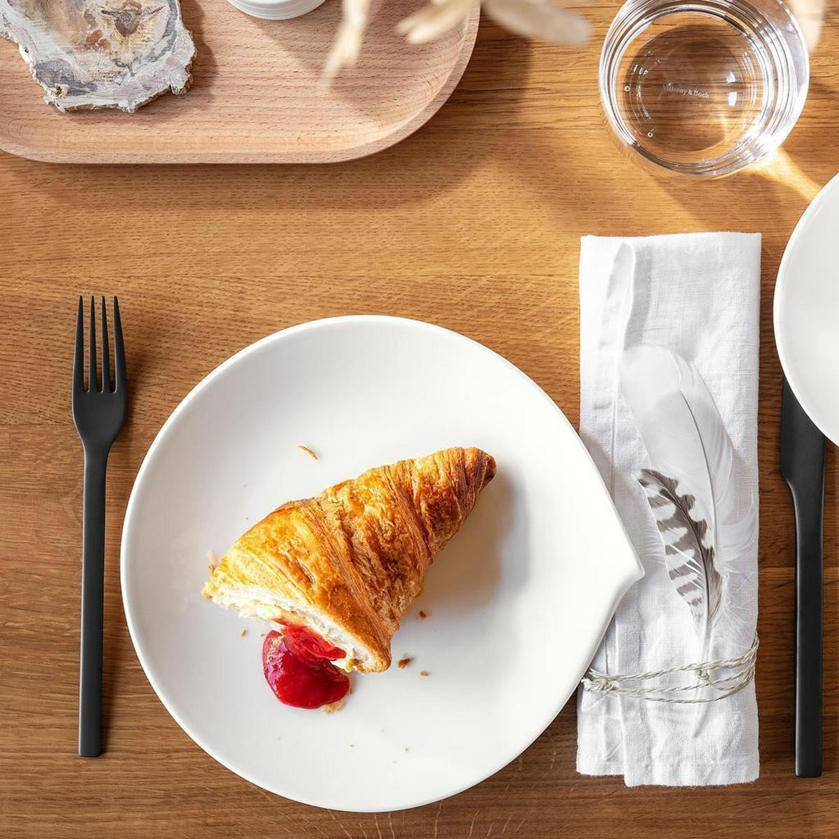 TAFELSERVICE Flow weiß 18er Set - Weiß, Keramik (1/1/1cm) - Villeroy & Boch