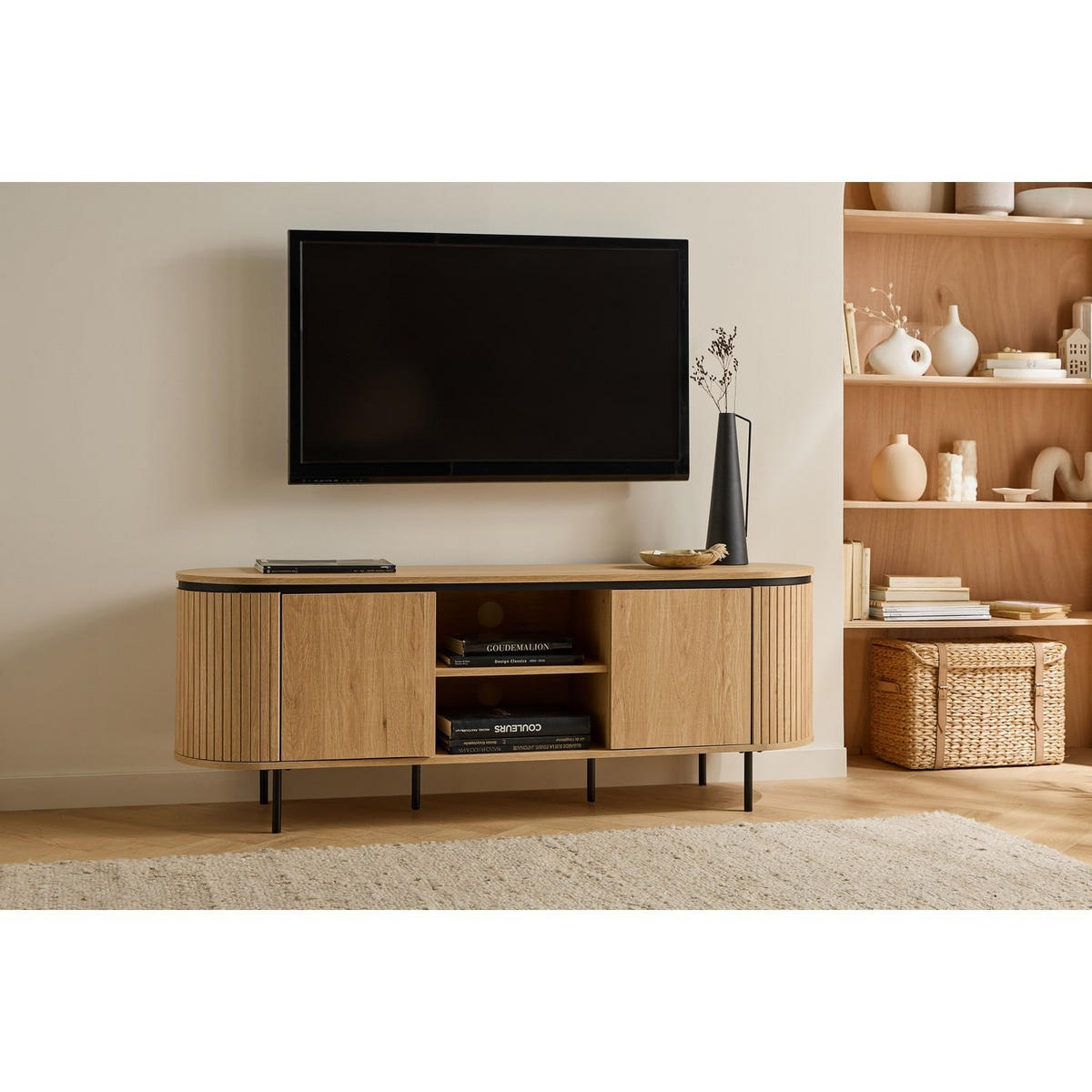 TV-MÖBEL mit 2 Türen und seitlichem Rillen-Effekt 150/55/40 cm - Eschefarben, Holzwerkstoff (40/55/150cm) - Calicosy