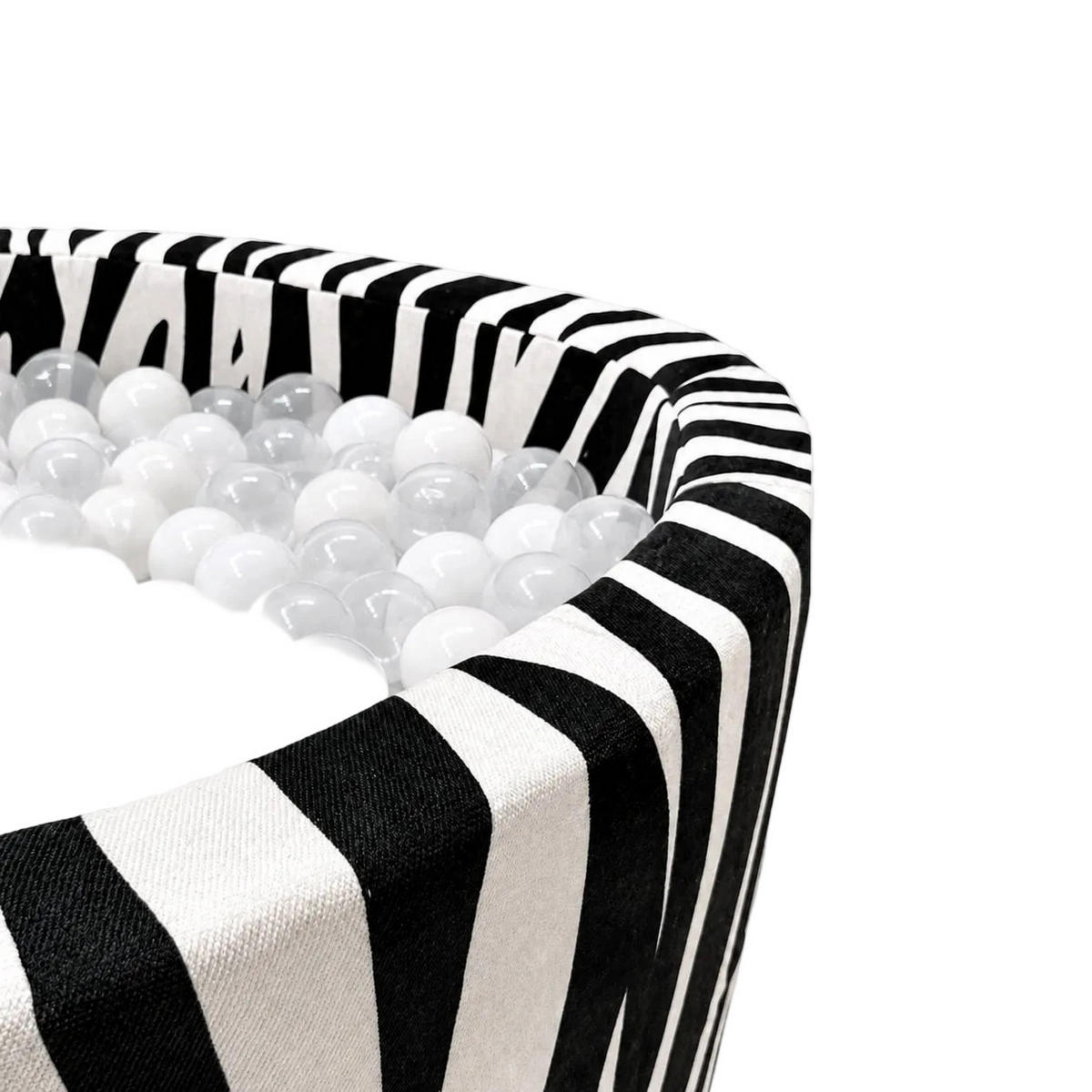 BÄLLEBAD für Kinder 90/30 cm, Rund, Zebra-Motiv, Schwarz-Weiß, inkl. 200 Bällen - Schwarz/Weiß, Textil (90cm) - Bees & Blooms