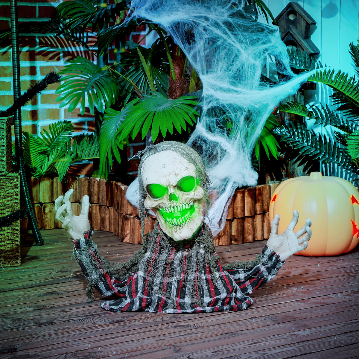 70 cm halloweenská dekorace – figurka poloviny kostry s LED světly a zvukovou funkcí - tmavě šedá, plast (16/70/40cm) - HOMCOM