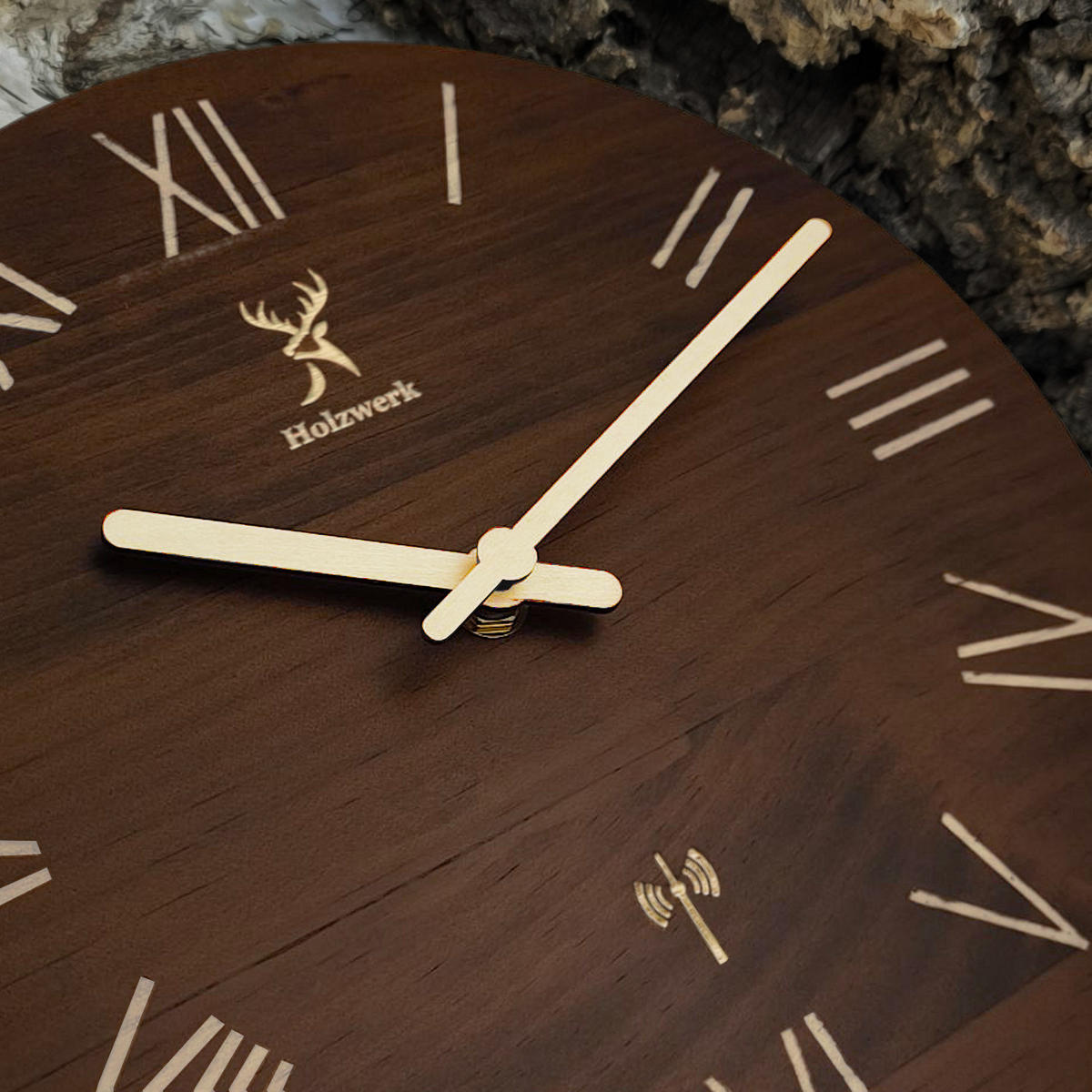 WANDUHR Holz Designer SCHWERIN (FUNK) Loft Wand Uhr, braun - Braun, Holz/Metall (25/25/2.2cm) - Holzwerk