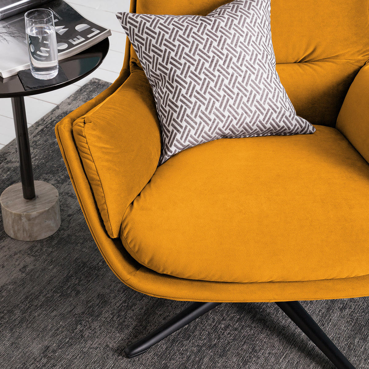 SESSEL mit Kreuzfuß - Gelb/Schwarz, Textil/Metall (83/95/97cm) - home24