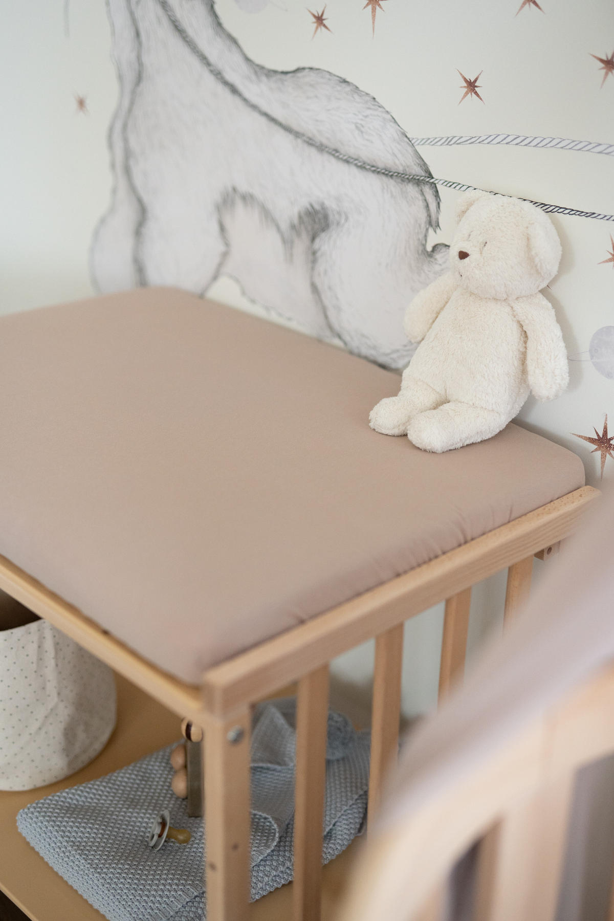 CEARȘAF cu elastic pentru bebe raft 7in1 - taupe, material textil (50/73cm) - waldin