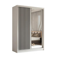 SCHWEBETÜRENSCHRANK Cabinio Weiß Schwarz 150/216/61 cm – mit Spiegel und Lamellen - Schwarz/Weiß, Holzwerkstoff/Kunststoff (150/216/61cm) - AX Living