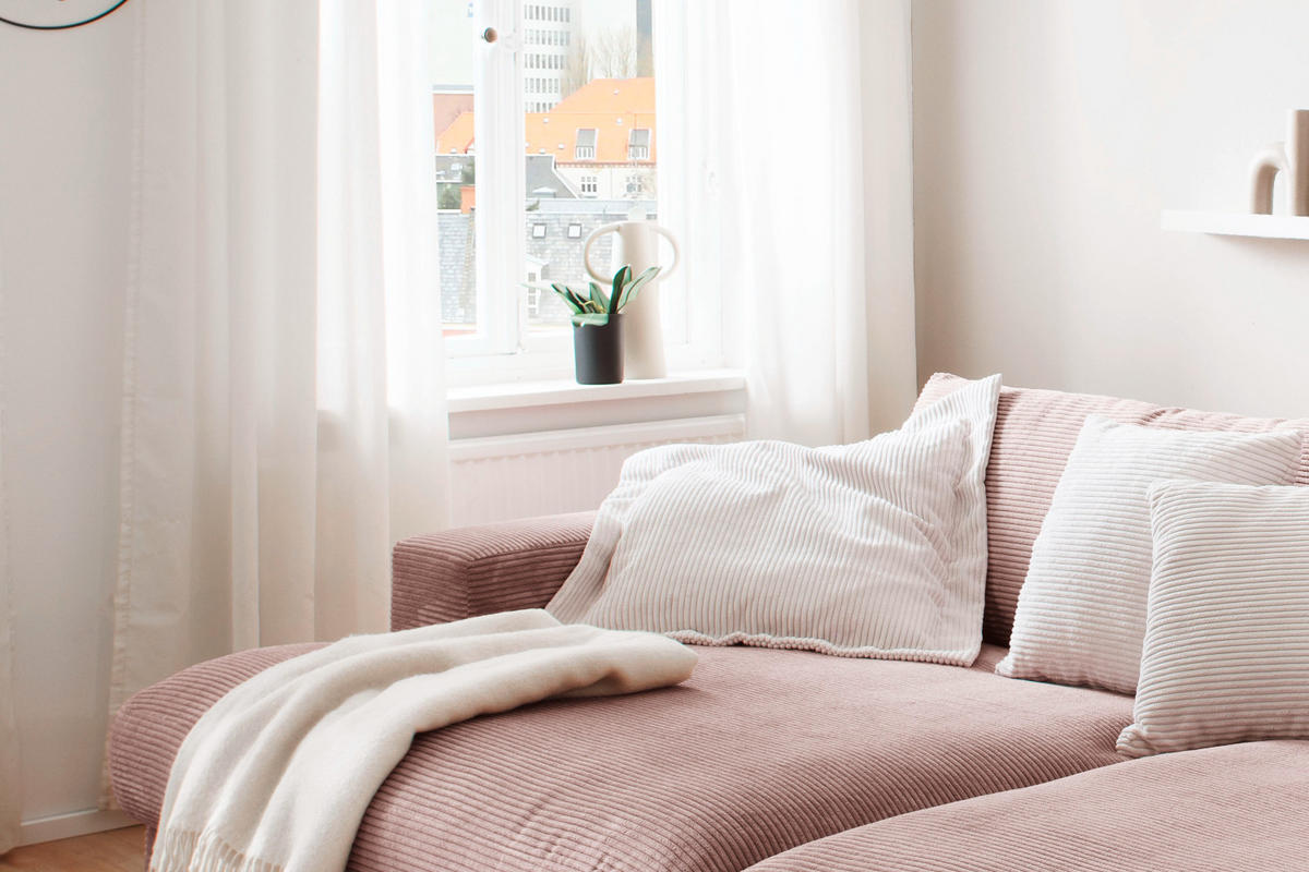 BIG SOFA XL MADELINE Pink Cord - Pink/Schwarz, Kunststoff/Textil (290/85/190cm) - KAWOLA