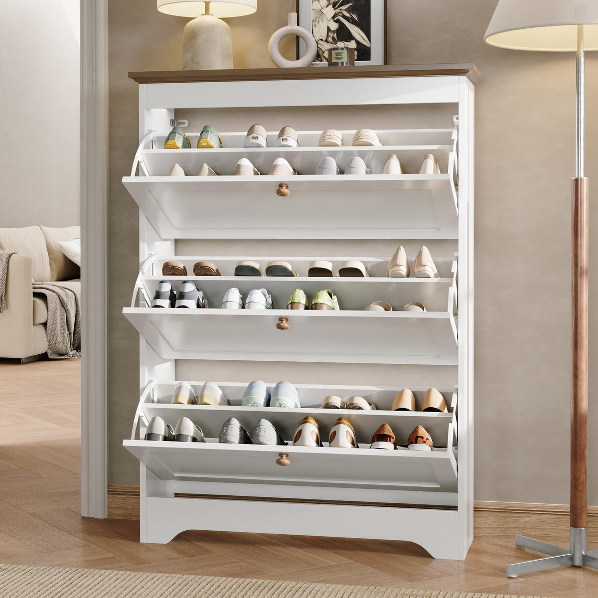 SCHUHSCHRANK in Weiß Schuhkommode mit 3 Klappen und runden Griffen für Flur und Eingangsbereich, B87/T26/H120cm - Weiß, Holzwerkstoff/Metall (83/120/23.5cm) - STILVORA
