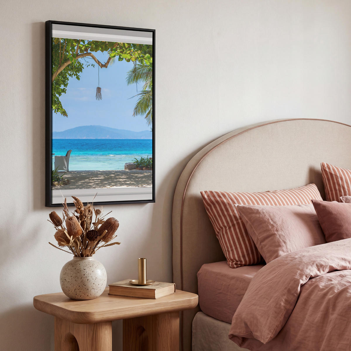 LEINWAND Bilder mit Rahmen - Aussicht - Baum - Meer - Palme - Hügel - Strand - Blau - 40x60 - Blau, Textil (40/60cm) - MuchoWow