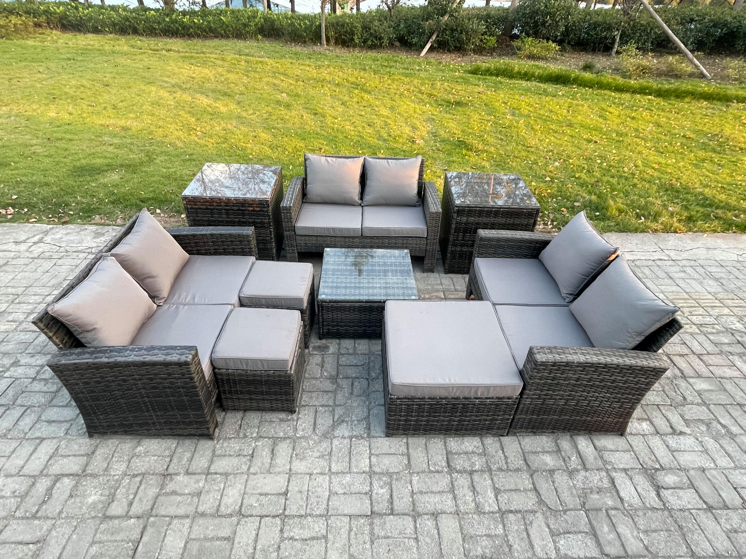 GARTEN-LOUNGE-SET MIT COUCHTISCH DOPPELSITZ-SOFA 3 HOCKER 2 BEISTELLTISCHE Polyrattan Dunkelgrau Gemischt 9-Sitzer - Dunkelgrau, Metall - Fimous