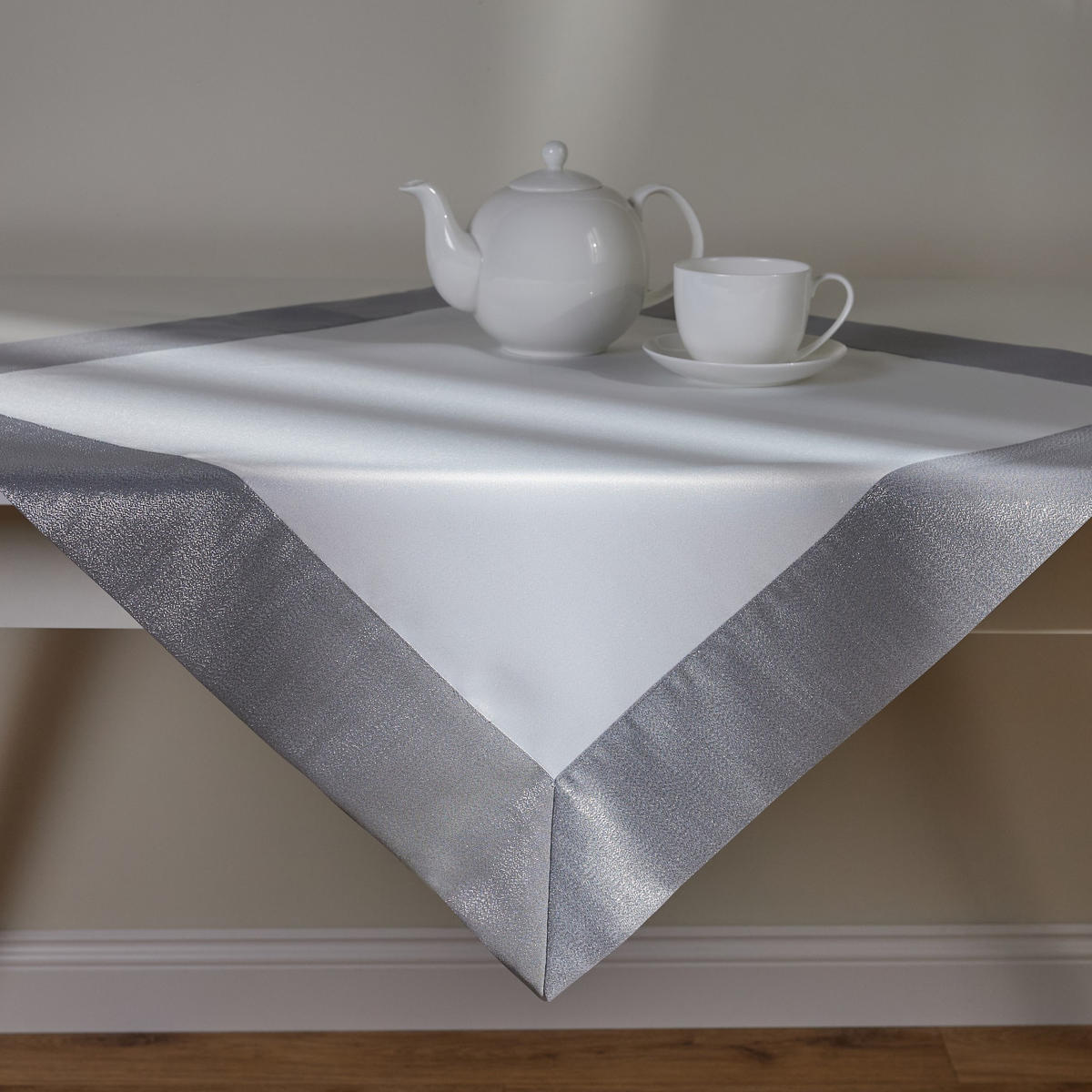 TISCHDECKE Kholio - Silberfarben, Textil (80/80/1cm) - home&you