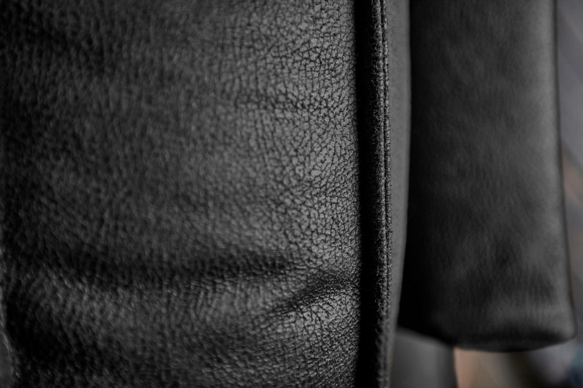 ECKSOFA VILNIUS Schwarz Lederfaserstoff - Schwarz, Leder/Metall (290/217cm) - KAWOLA