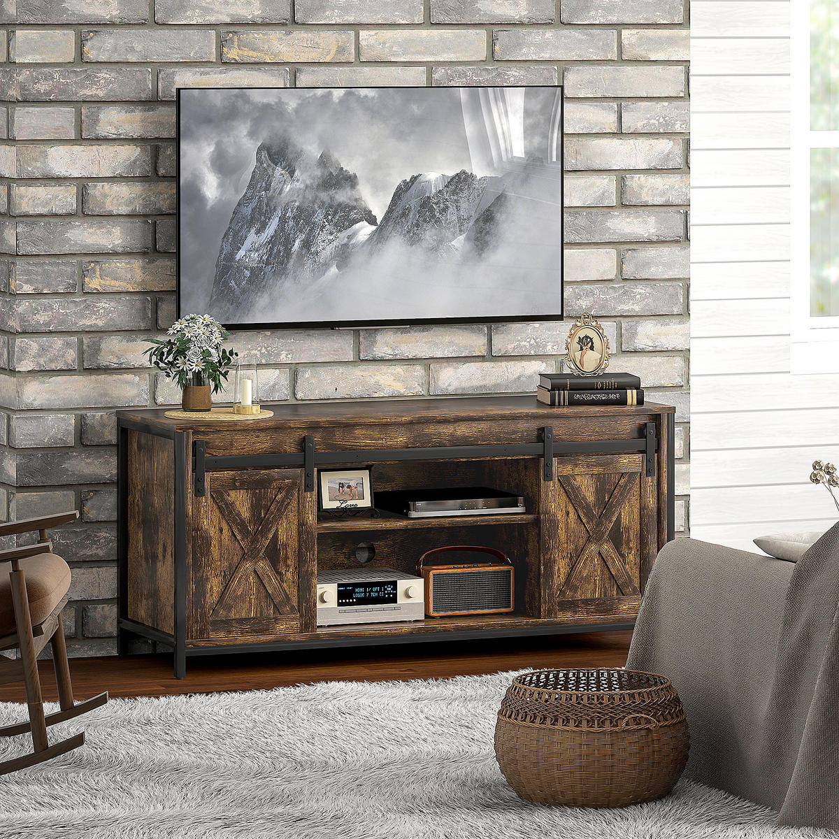 TV-SCHRANK, Fernsehtisch für Fernseher bis zu 60 Zoll, 120 x 40 x 54 cm Braun - Schwarz/Braun, Holzwerkstoff/Metall (40/54/120cm) - HOMCOM