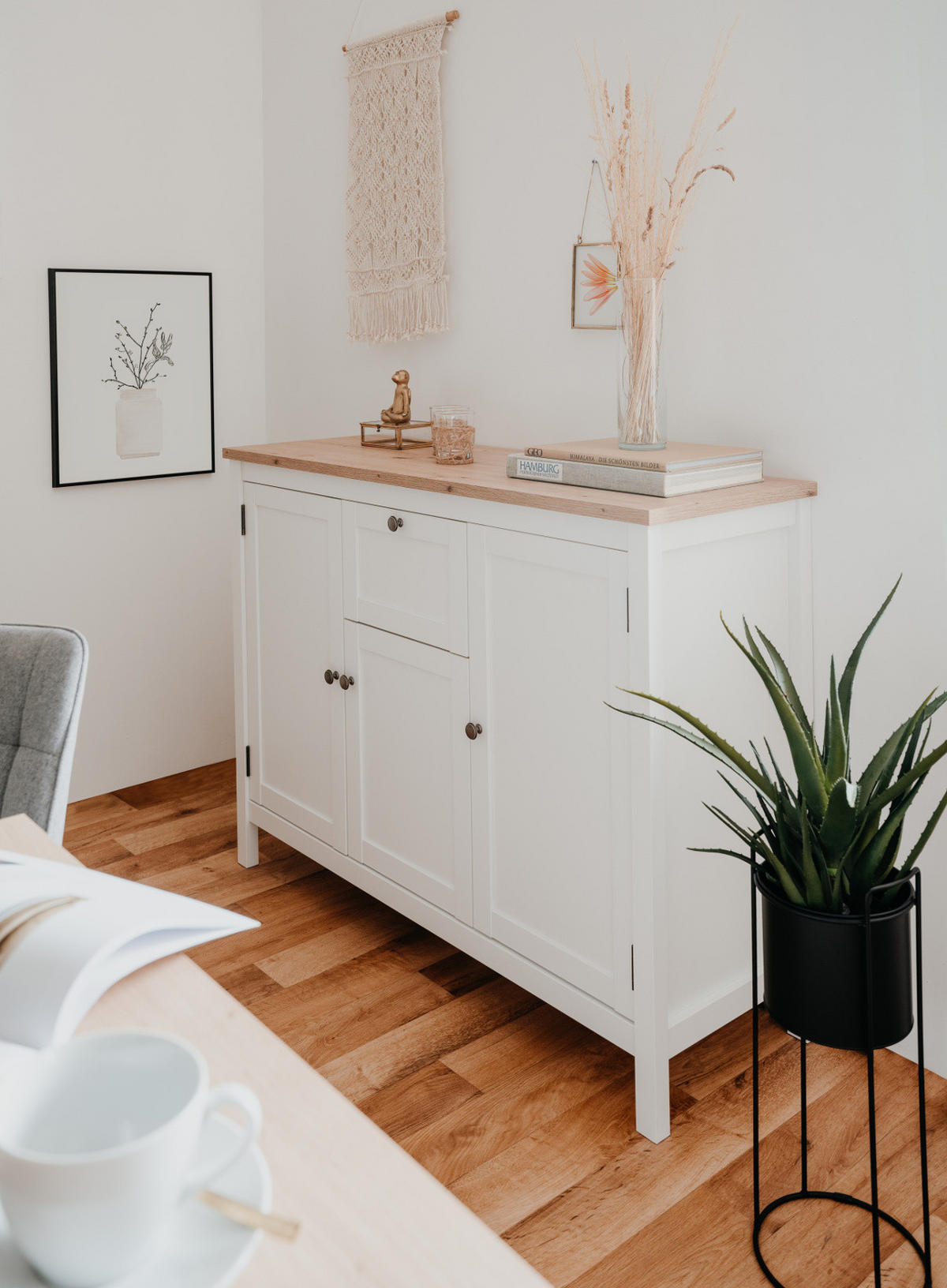 SIDEBOARD weiß, Eiche Artisan Landhaus, 120 x 90 cm, Kommode mit 8 Fächern - Silberfarben/Weiß, Holzwerkstoff/Kunststoff (120/90/40cm) - Furn.Design