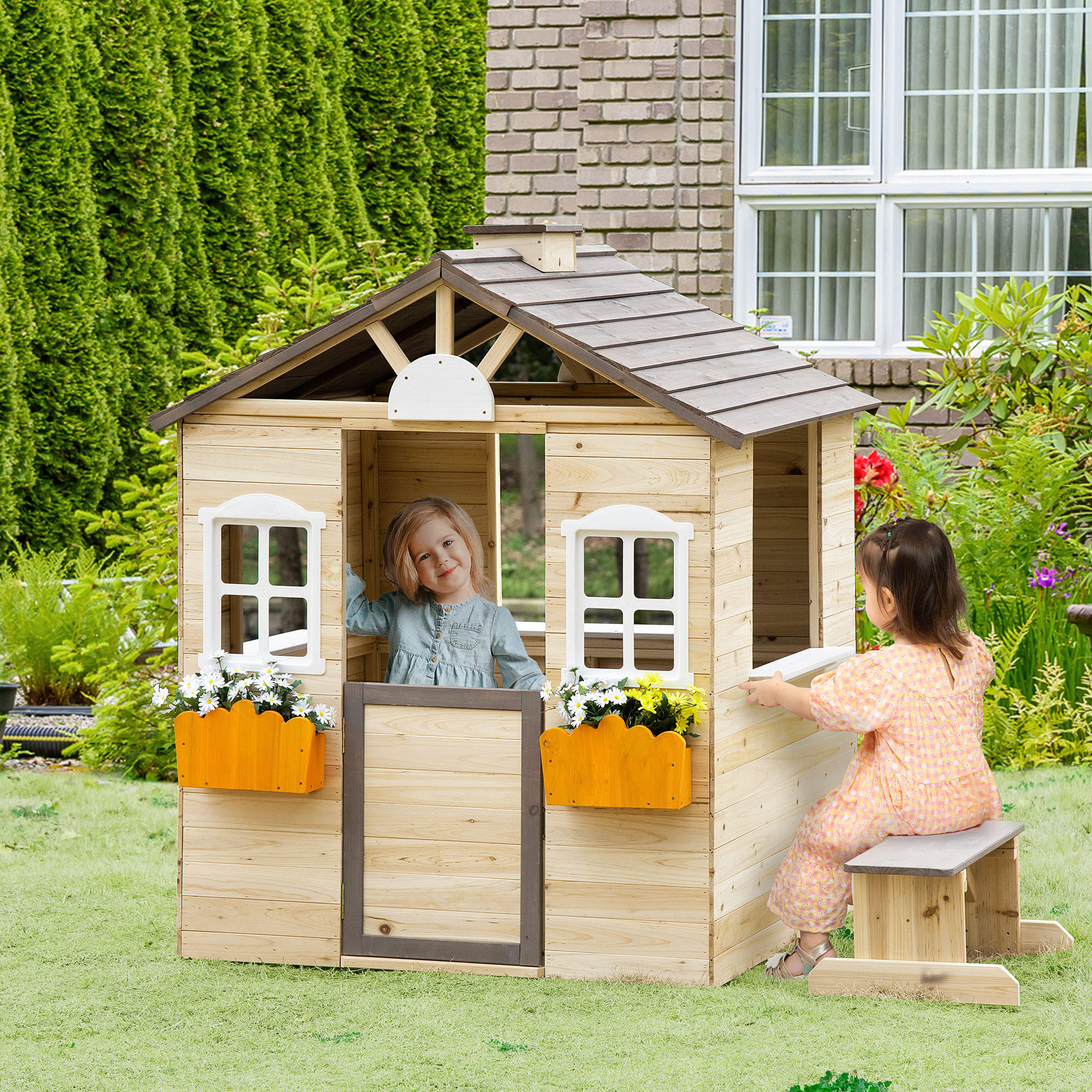 SPIELHAUS für Kinder, Holz, Kinderspielhaus mit Fenster, Briefkasten, Outdoor - Naturfarben, Holz (94/134.5/113cm) - Outsunny