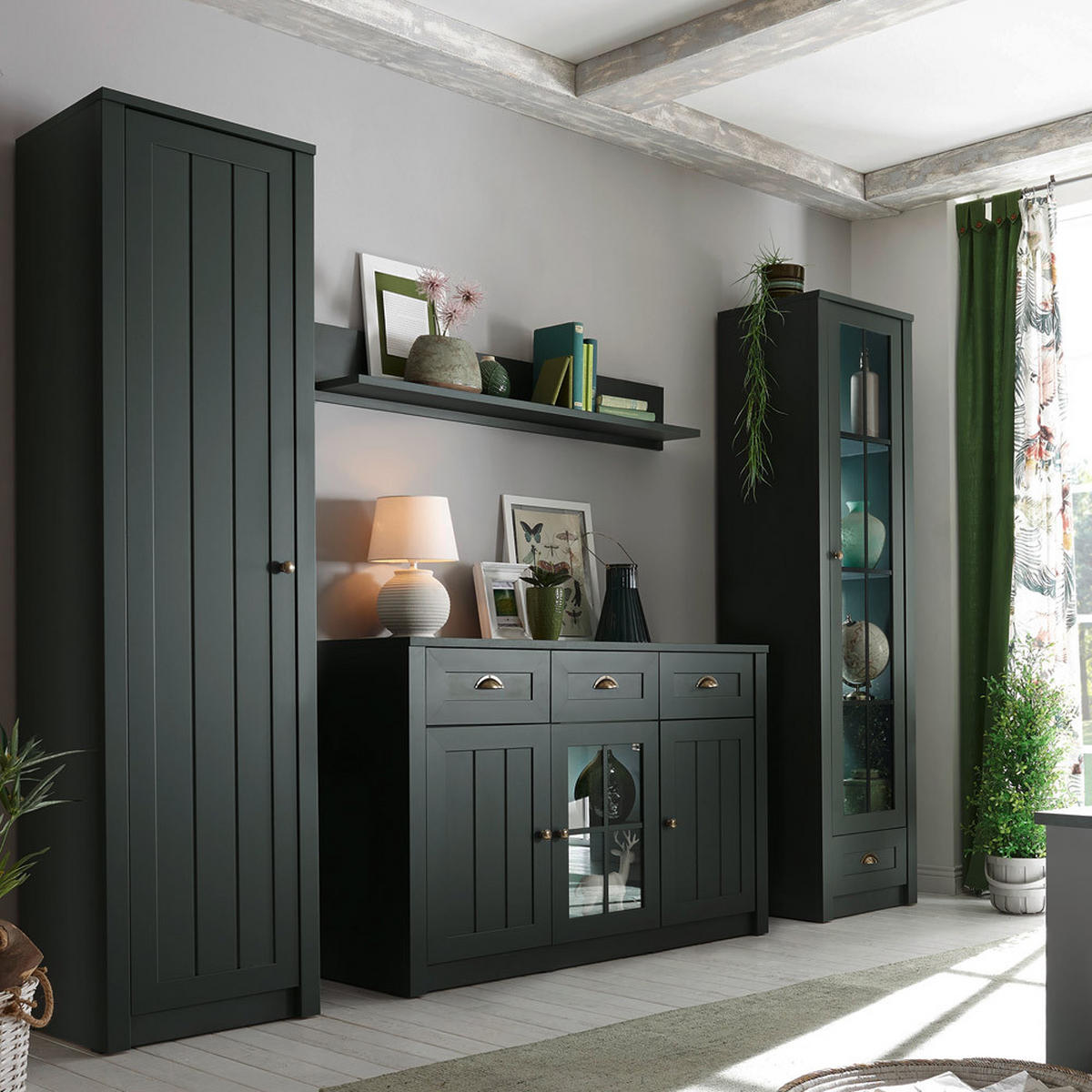 STAURAUMSCHRANK Athen-61 - Grün, Holzwerkstoff (50/197/43cm) - Lomado