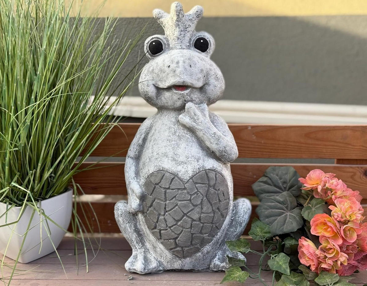 STEINFIGUR Froschkönigin mit Krone, Frostfester Steinguss - Grau, Stein (22/45/15cm) - stoneandstyle