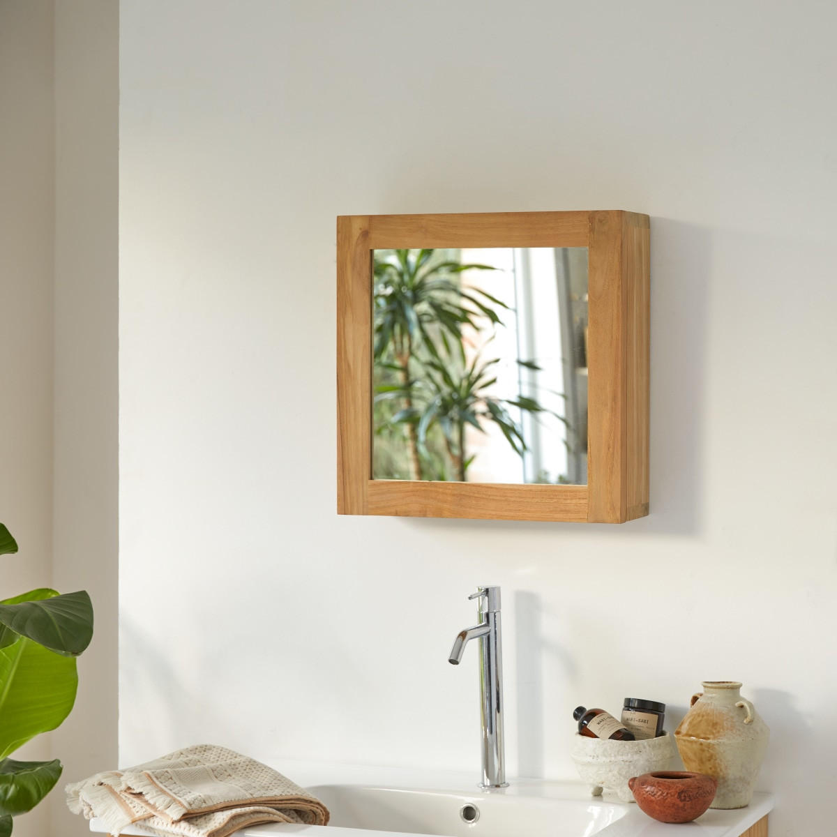 SPIEGEL Jill Natur aus Teak - Naturfarben, Holz (43/43/13cm) - Tikamoon