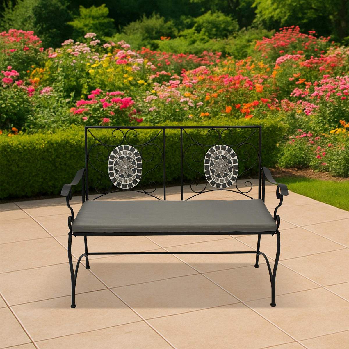 GARTENBANK Derby - 2-er-Sitzbank aus schwarz pulverbeschichtetem Eisen - Sitzfläche Kreuzmuster und Rückenfläche mit Mosaik - Schwarz, Metall (116/90/56cm) - TPFGarden