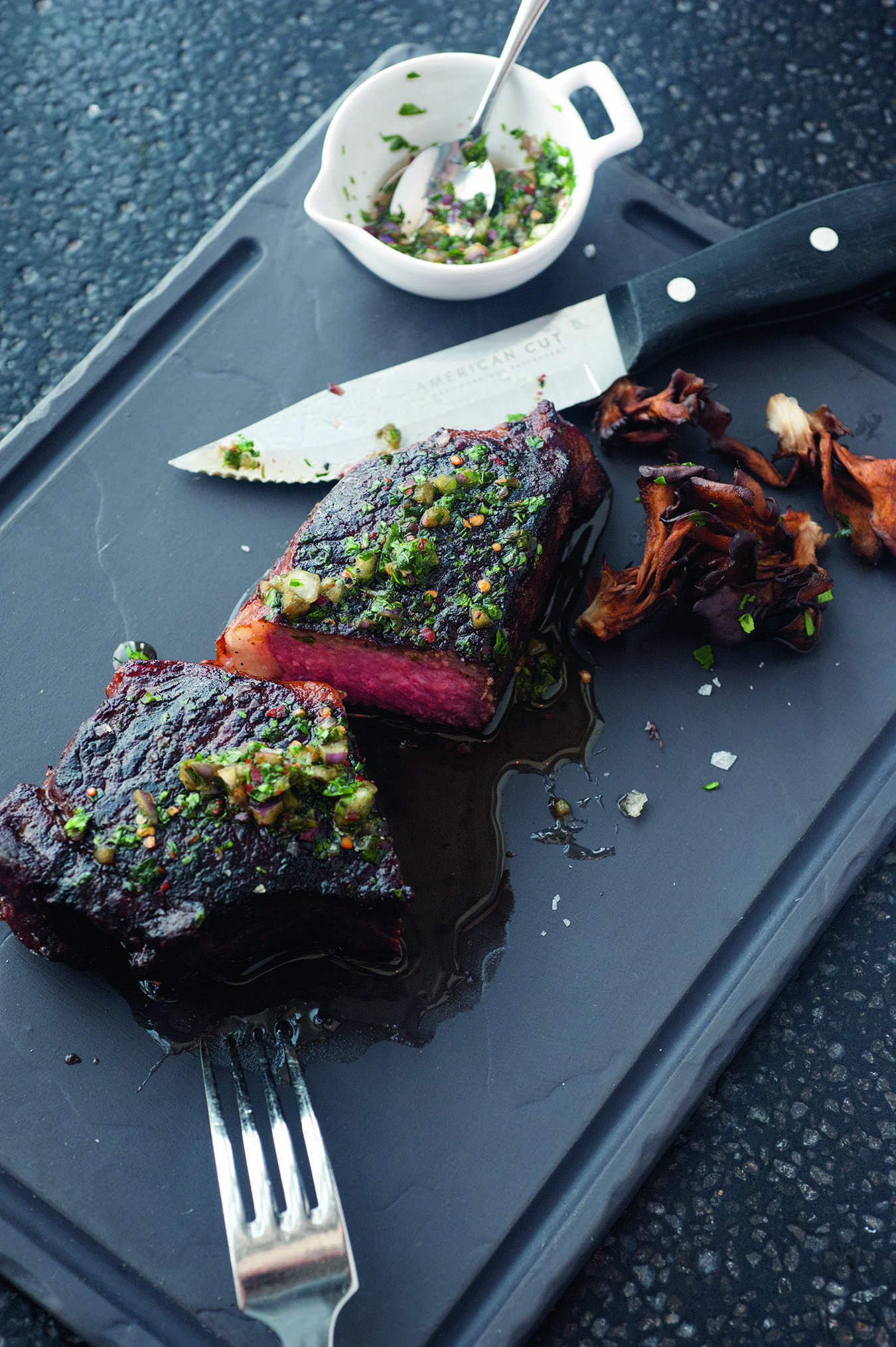 STEAKTELLER & BURGERTELLER 33 x 24 cm in Schieferoptik - Schieferfarben, Keramik (24/1/33cm) - Revol Porcelaine France