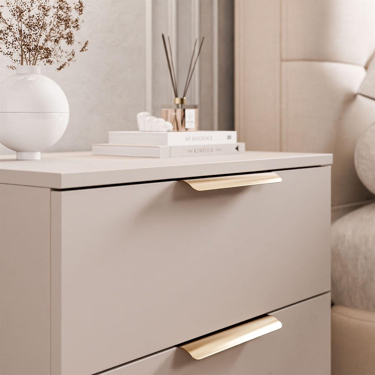 NACHTKOMMODE LINA KASCHMIR 2S auf schrägen Beinen LED goldene Beine und Griffe - Kaschmir, Holzwerkstoff (55/55/37cm) - Lookway
