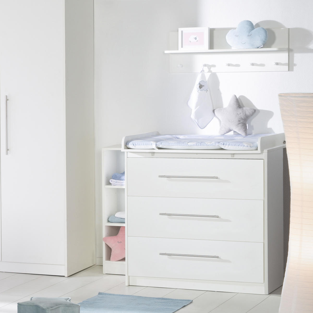 BABYZIMMER-SET Maren, mit schmaler Wickelkommode, 2-teilig - Weiß, Holzwerkstoff (76/80/142cm) - Roba