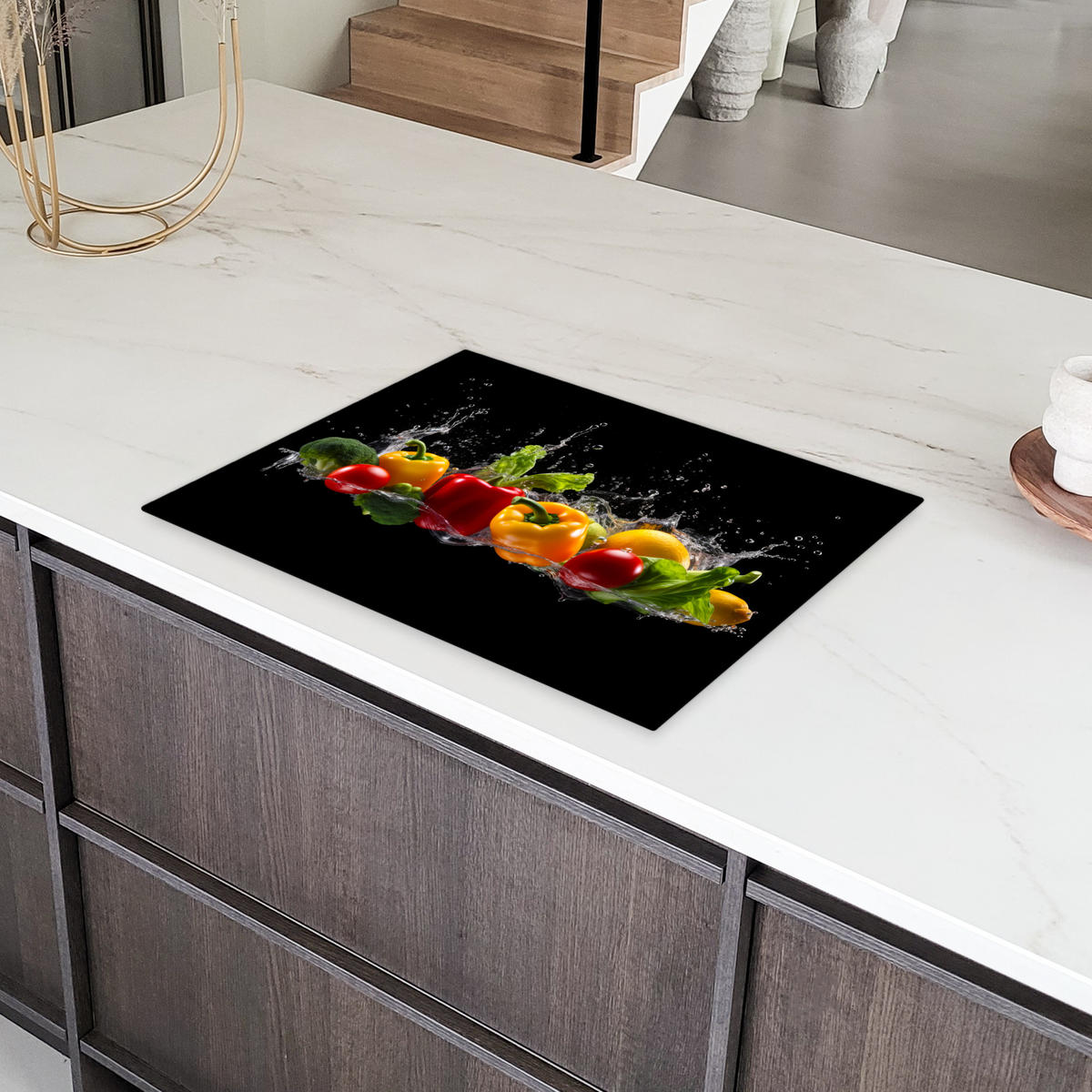 HERDABDECKPLATTE Paprika - Wasser - Gemüse - Schwarz Herdabdeckung Induktionsfeld 70x52 cm - Multicolor, Kunststoff (70/52/0.2cm) - MuchoWow