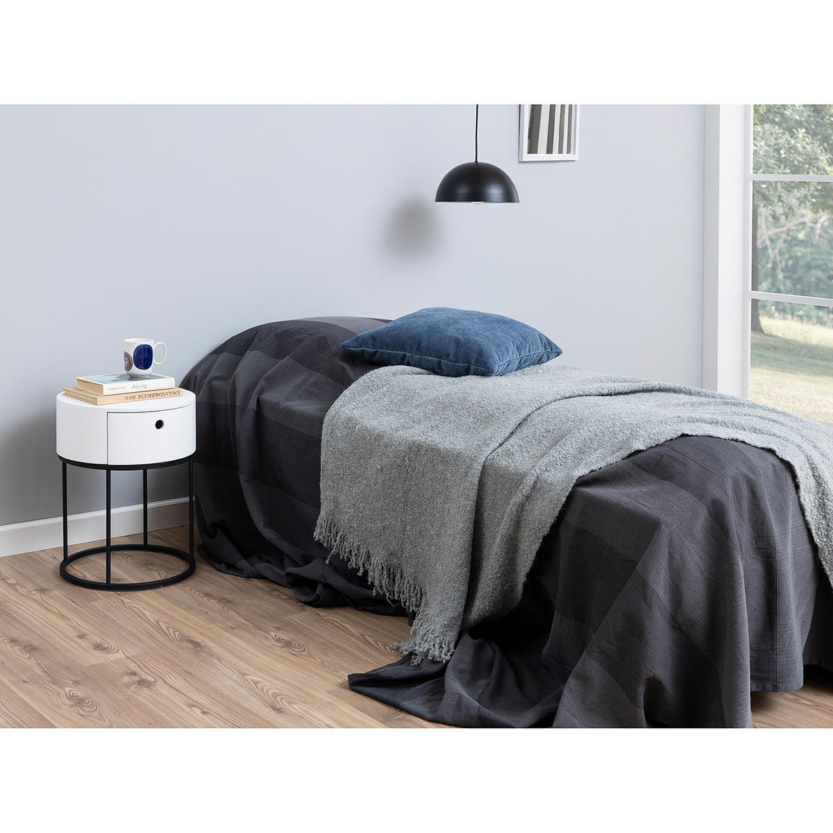 NACHTKOMMODE - Holzwerkstoff / Metall - Weiß, Holzwerkstoff/Metall (40/51/40cm) - home24