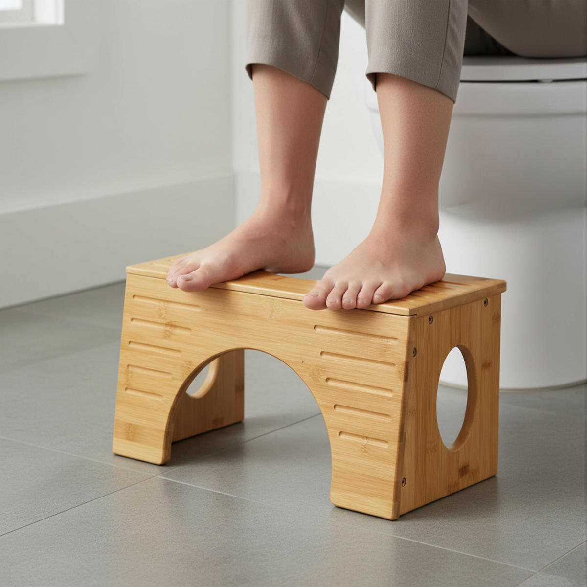 TOALETNÝ stolček - svetlohnedá, drevo (44.5/19.5/25cm) - Relaxdays