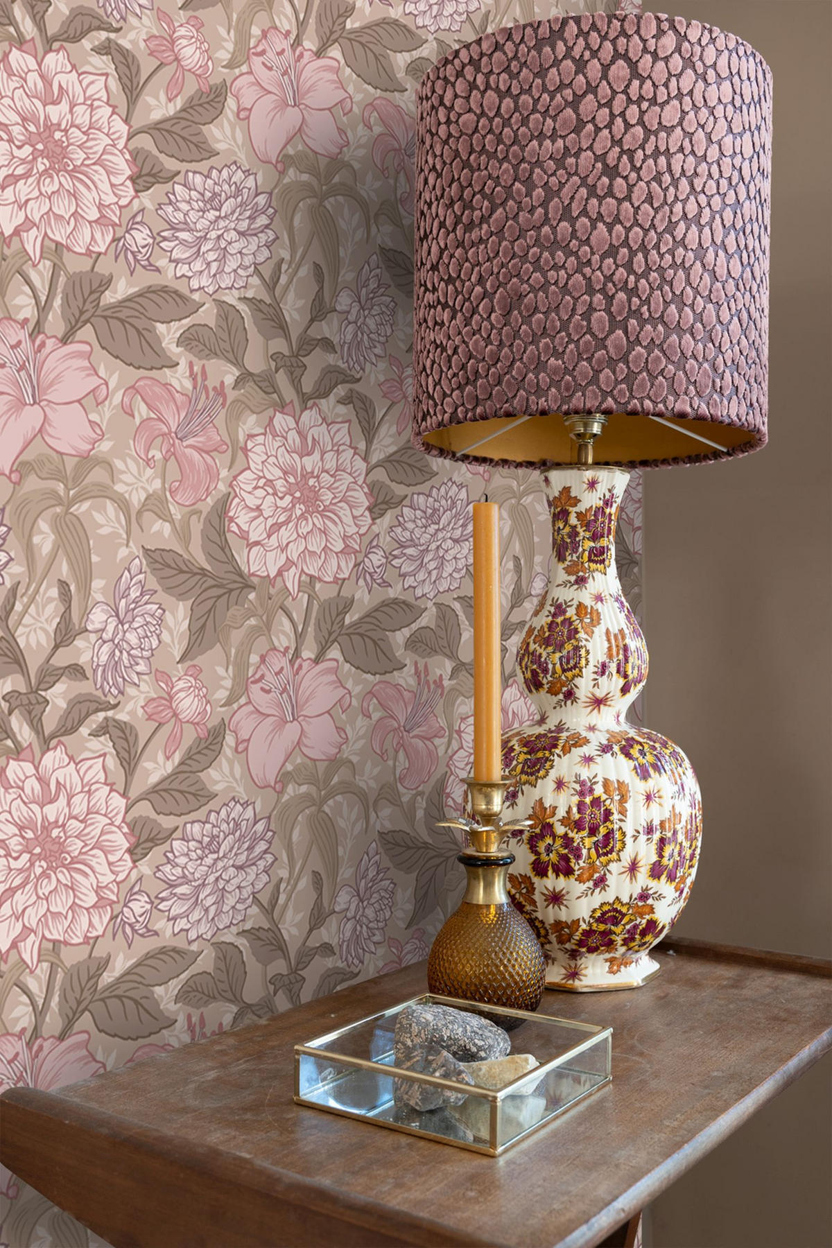 TAPETE Blumenmuster 50 x 900 cm - Lila, Papier (50/900cm) - ESTAhome