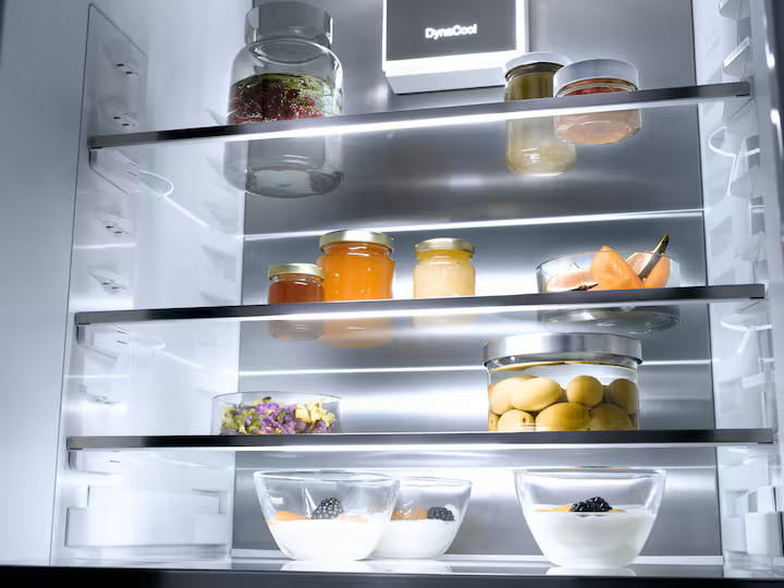 Kühlschrank K7778B - Miele