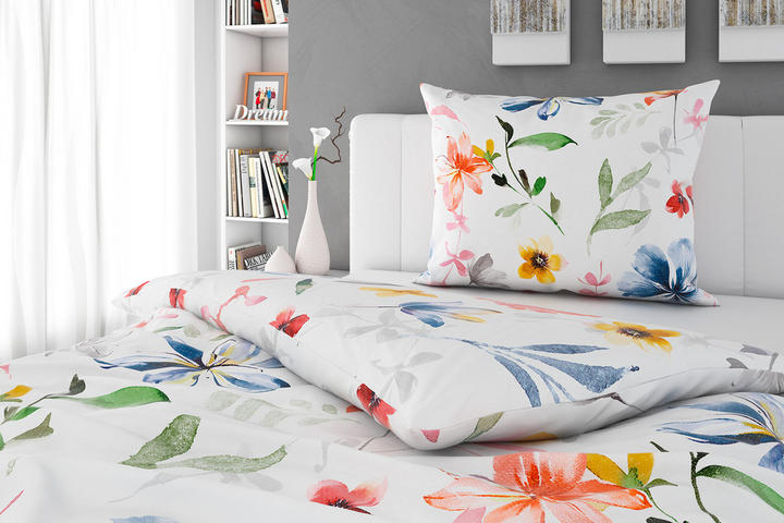 Posteľné obliečky, motív lúčne kvety