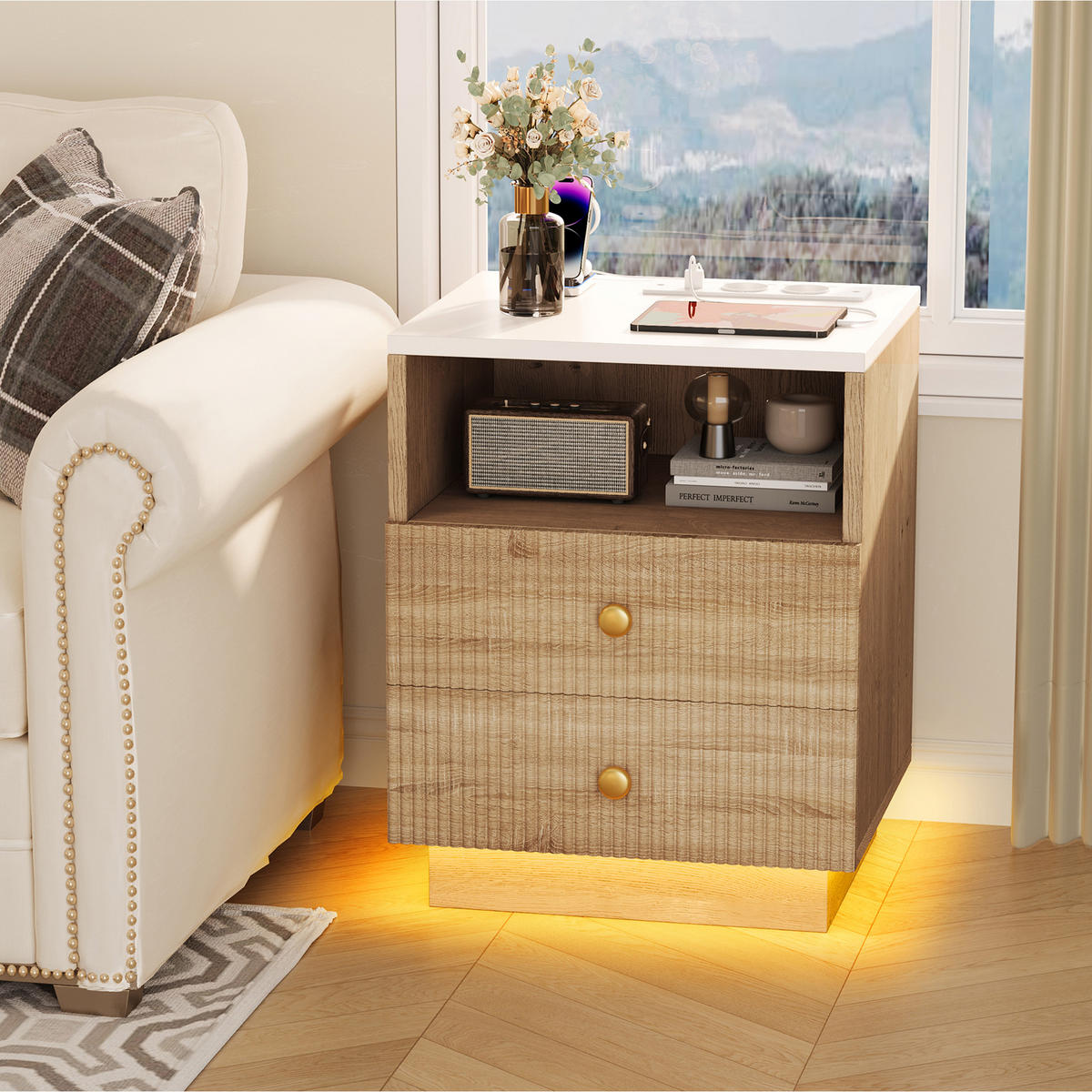 NOČNA omarica, 2-delni komplet z vtičnico, LED, stranska mizica, les, 2 predala, USB - naravne barve, les (38/55/44cm)