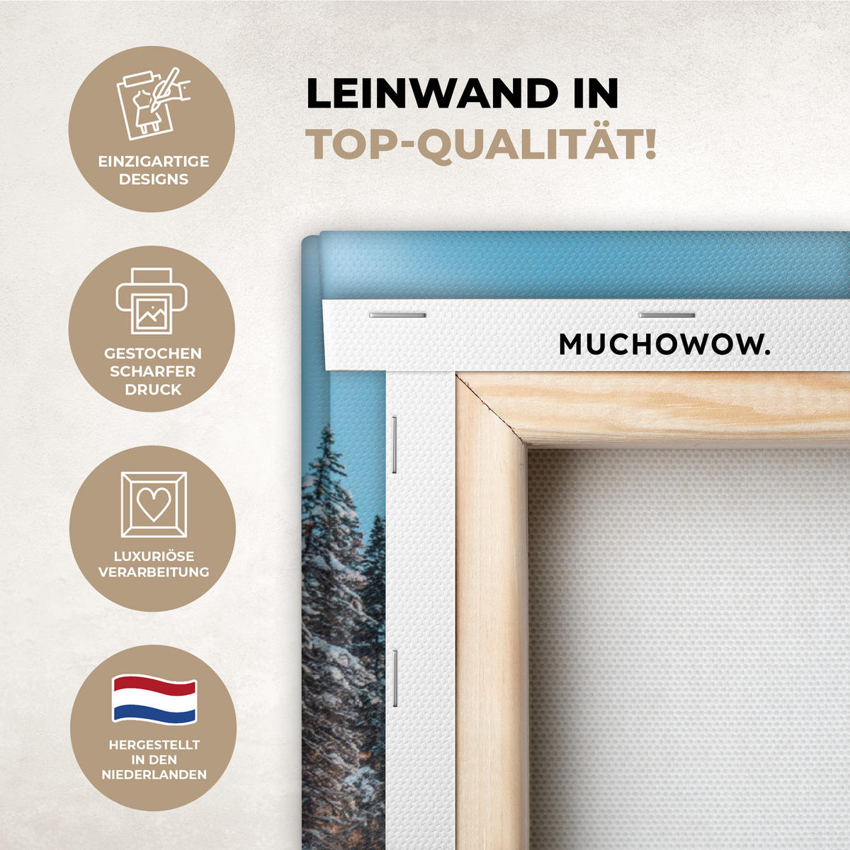 LEINWANDBILD Winterlandschaft - Natur - Haus - Berge - Schnee Wandbilder 80x60 cm - Hellblau, Textil (80/60cm) - MuchoWow