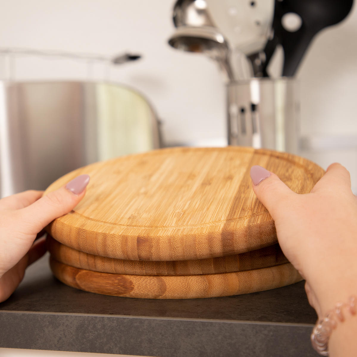 FRÜHSTÜCKSBRETTCHEN Set - Hellbraun, Holz (25/25cm) - Relaxdays