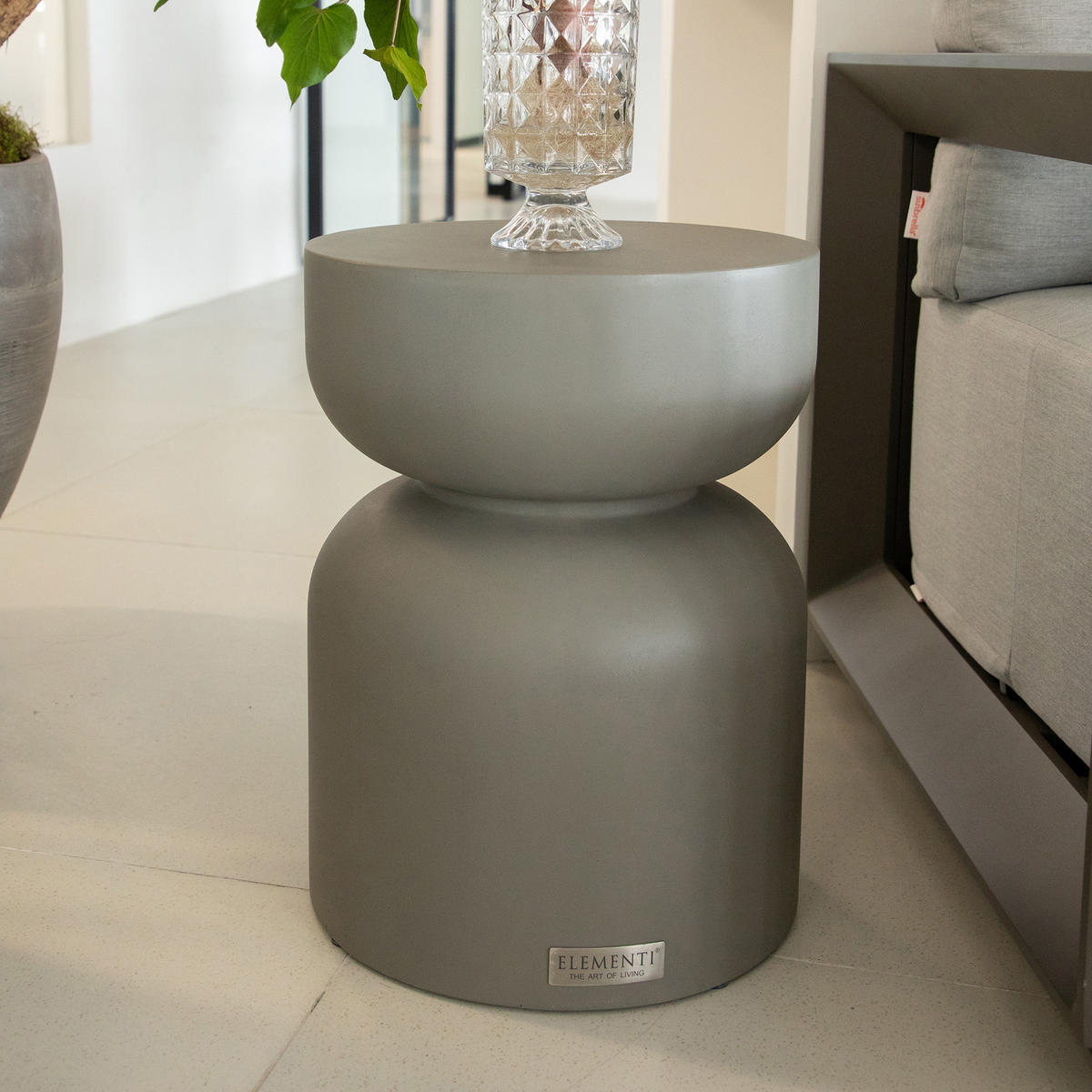 BEISTELLTISCH CHRONOS Klein aus Zement 35 x 35 x 46 cm - Grau, Naturmaterialien (35/35/47cm) - Elementi