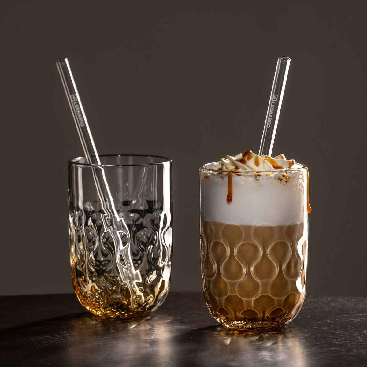 CARAMEL MACCHIATO GLÄSER MIT GLASTRINKHALM (2) Gocce apricot 390 ml 2er Set - Orange, Glas (0.39L) - Leonardo Living