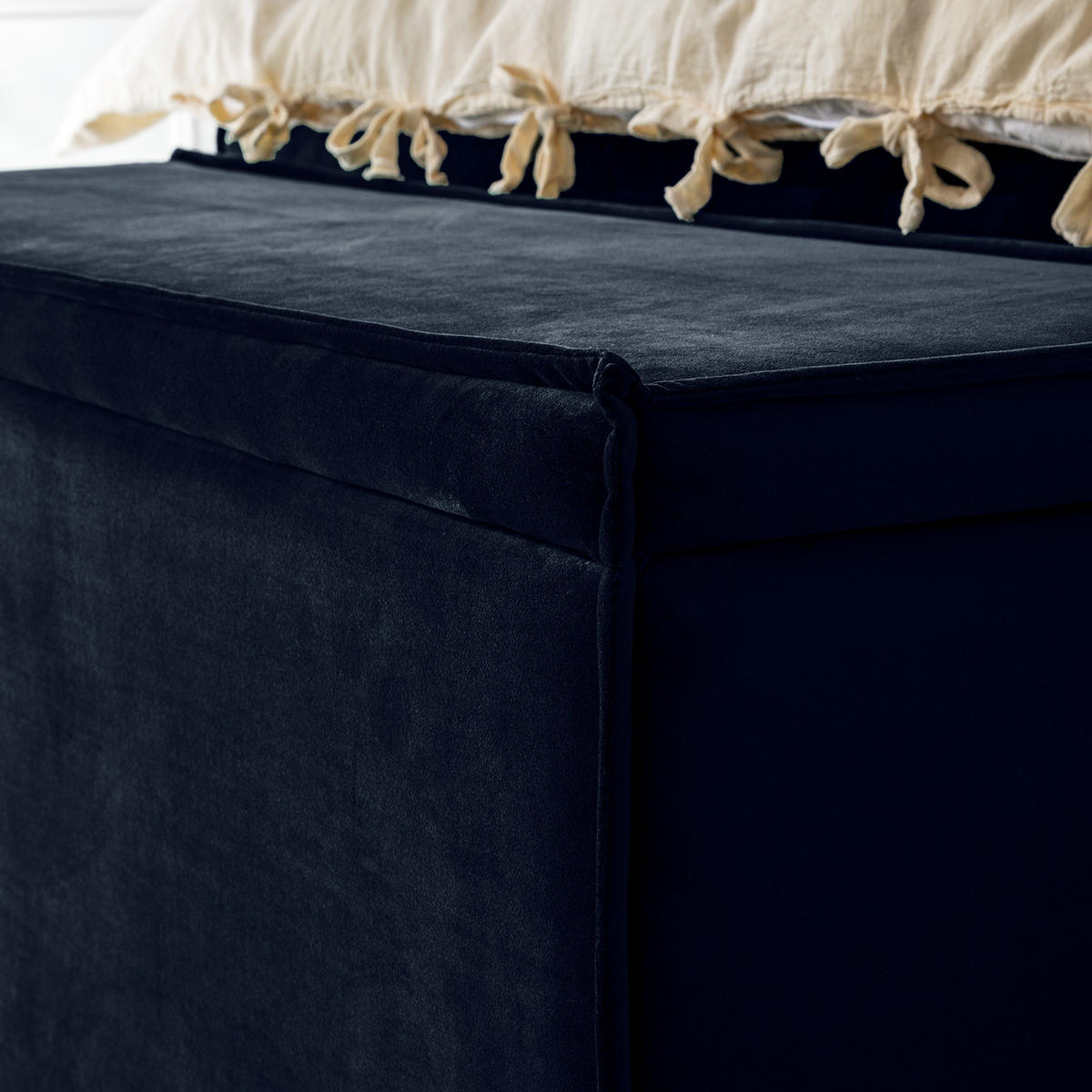 BETTTRUHE - Samt - Dunkelblau, Kunststoff/Textil (140/51/40cm) - home24