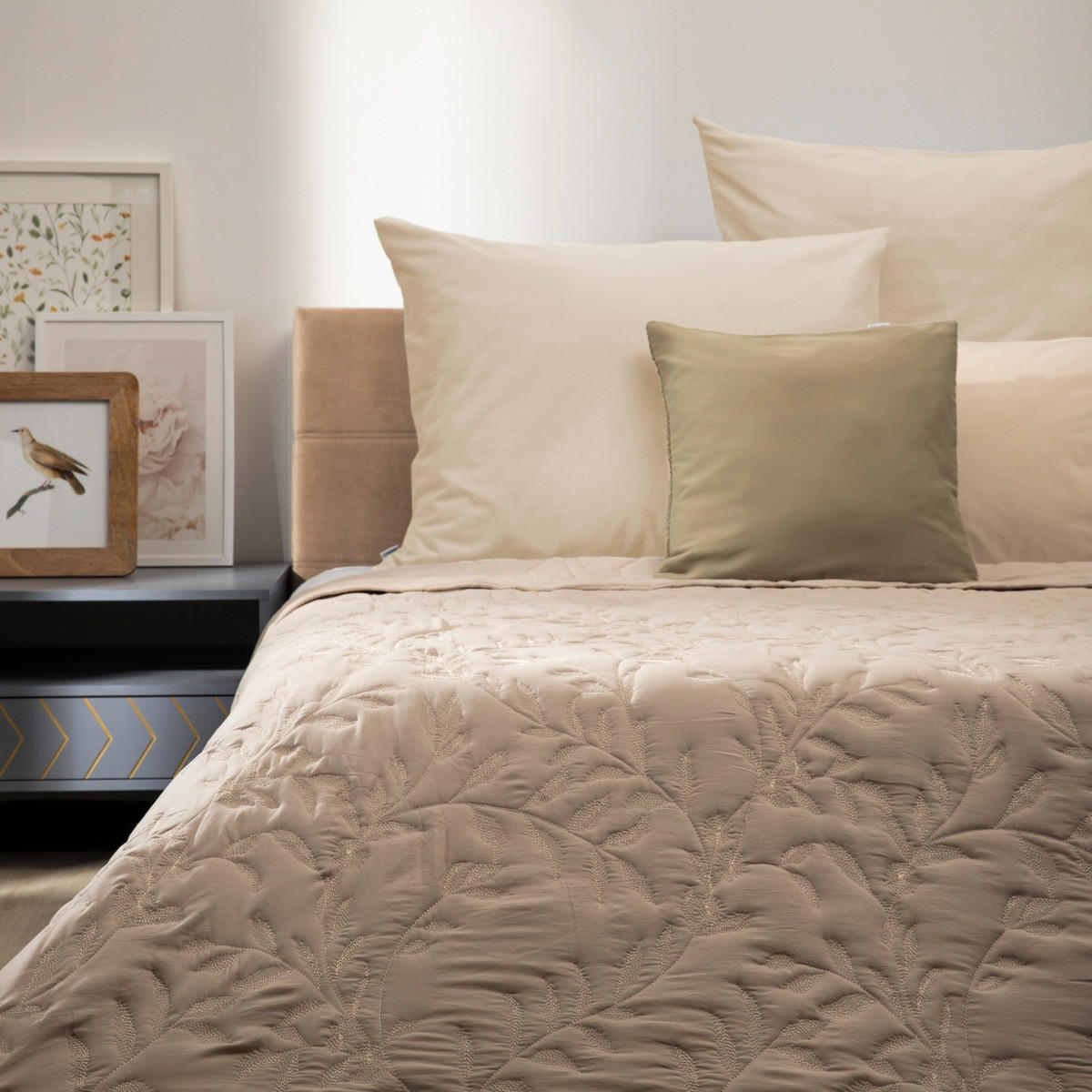 TAGESDECKE Limena beige 200/220 cm - Beige, Textil (200/220cm) - Homla