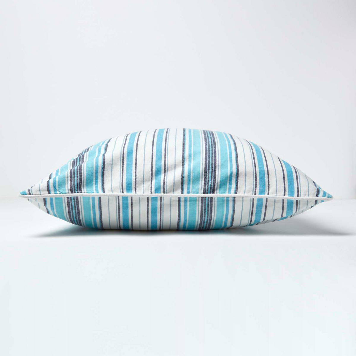 KISSENHÜLLE New England 60/60 cm - Blau, Textil (60/60cm) - Homescapes