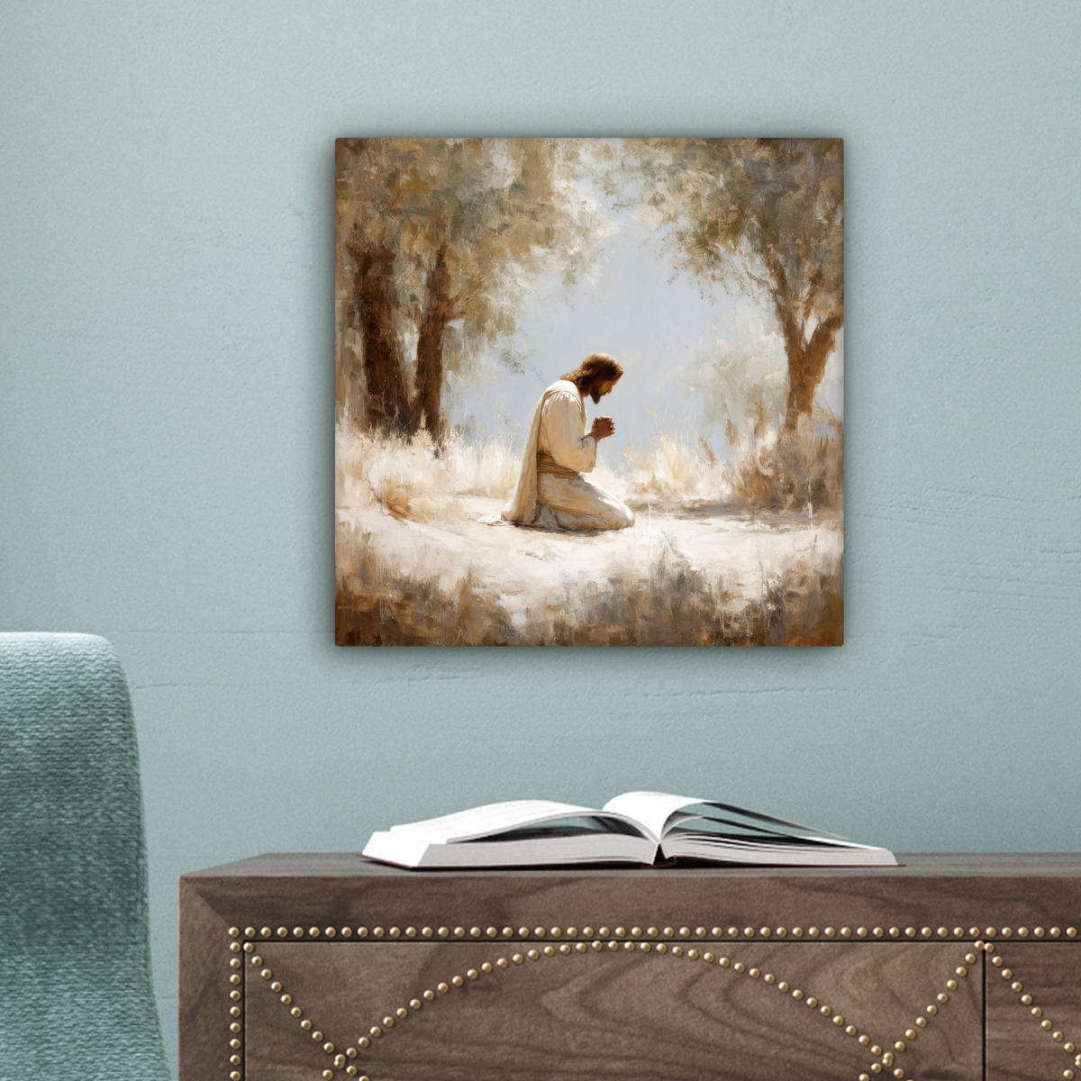 LEINWANDBILD Jesus - Kniend - Waldlandschaft - Betend Deko Wohnzimmer 20x20 cm - Beige/Hellblau, Textil (20/20cm) - MuchoWow