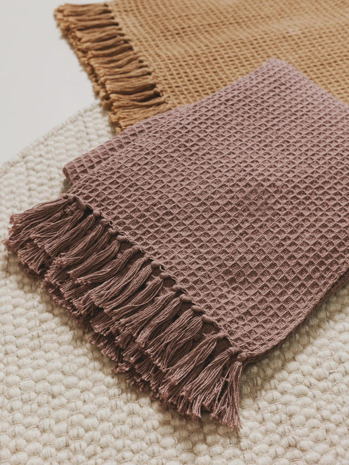 BAUMWOLLDECKE Amalia Hellbraun 125x150 cm - Hellbraun, Textil (125/150cm) - benuta Pure