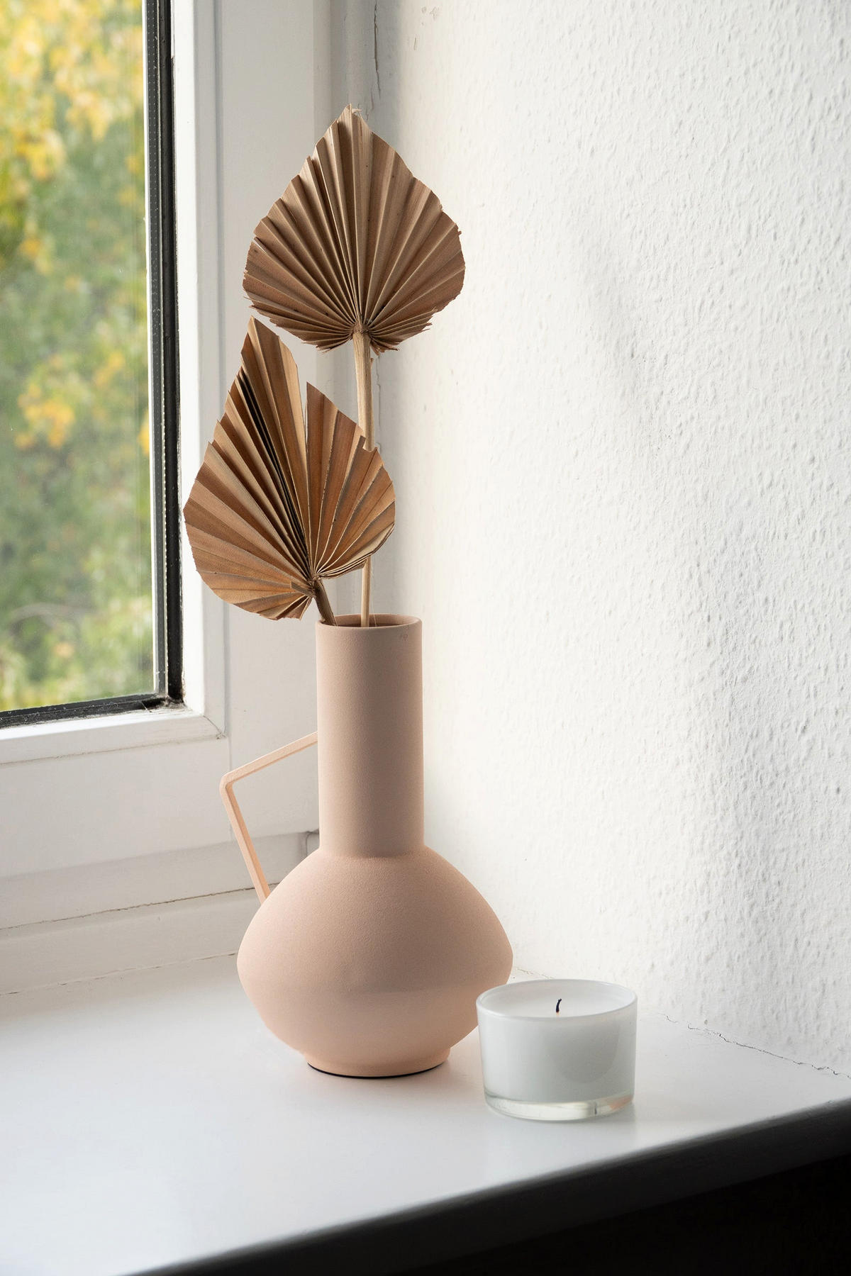 KUGELVASE Yara in Sand 21 cm - Beige, Metall (21cm) - LaLe Living