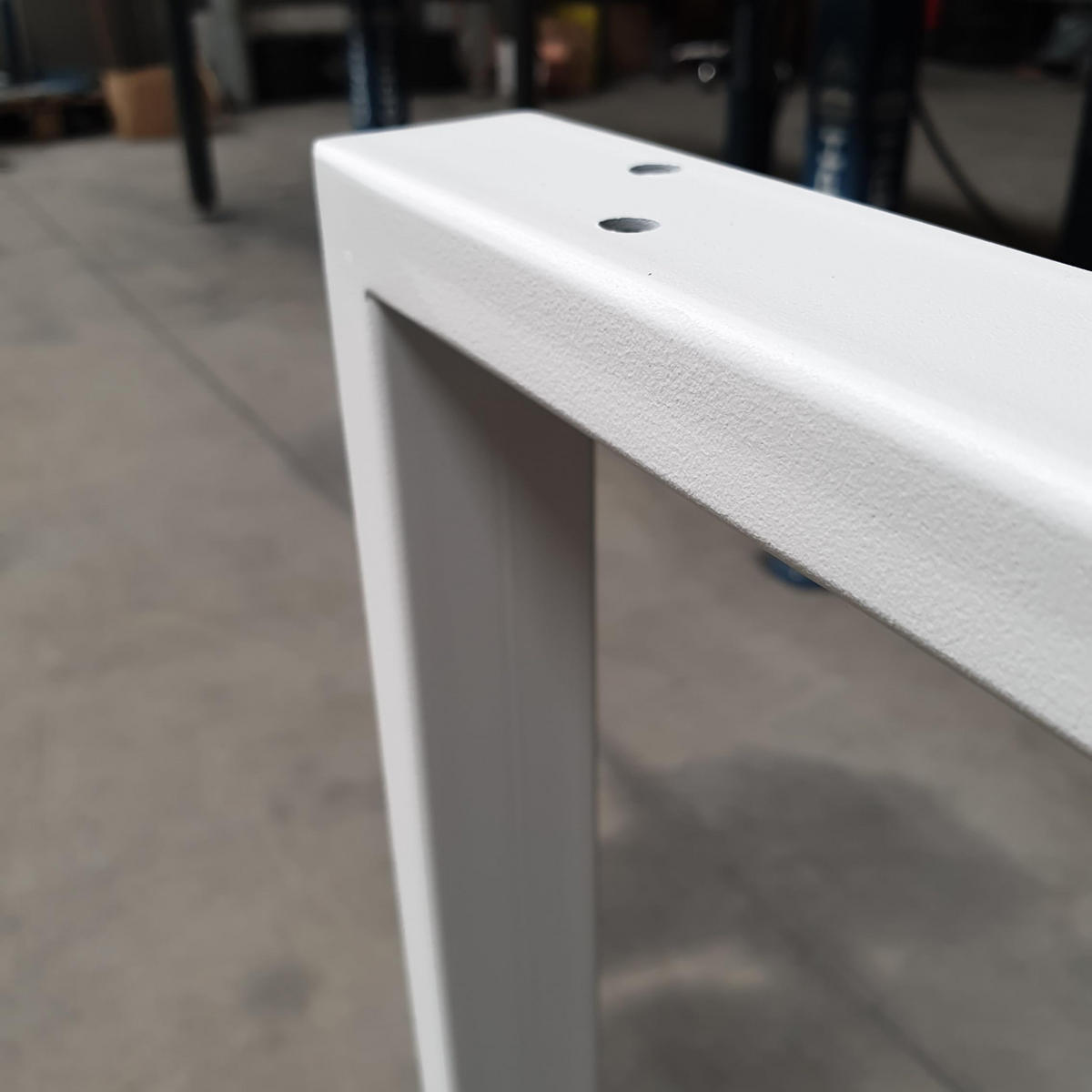 TISCHBEINE Loft 60 × 72 cm - Weiß, Metall (60/72/60cm) - Design Möbel